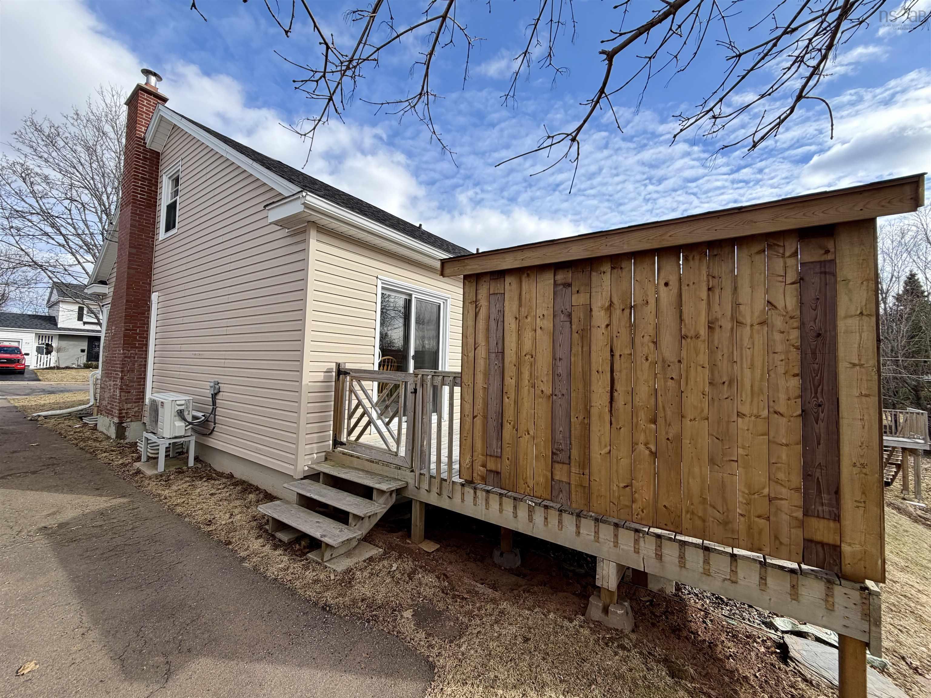 $625,000.00: 80 Roosevelt Avenue, Truro