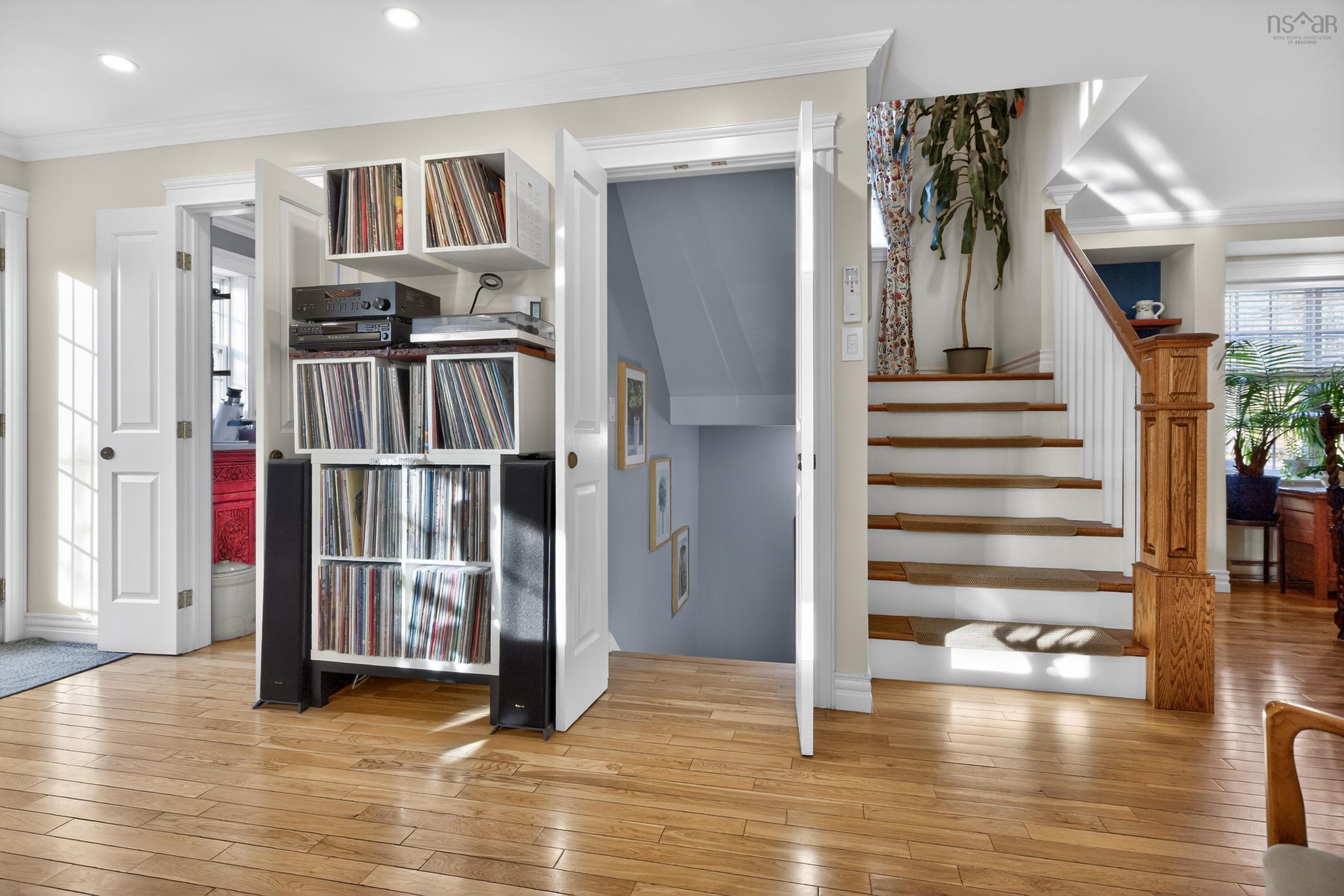 $869,900.00: 132 B&C Prince Albert Road, Dartmouth