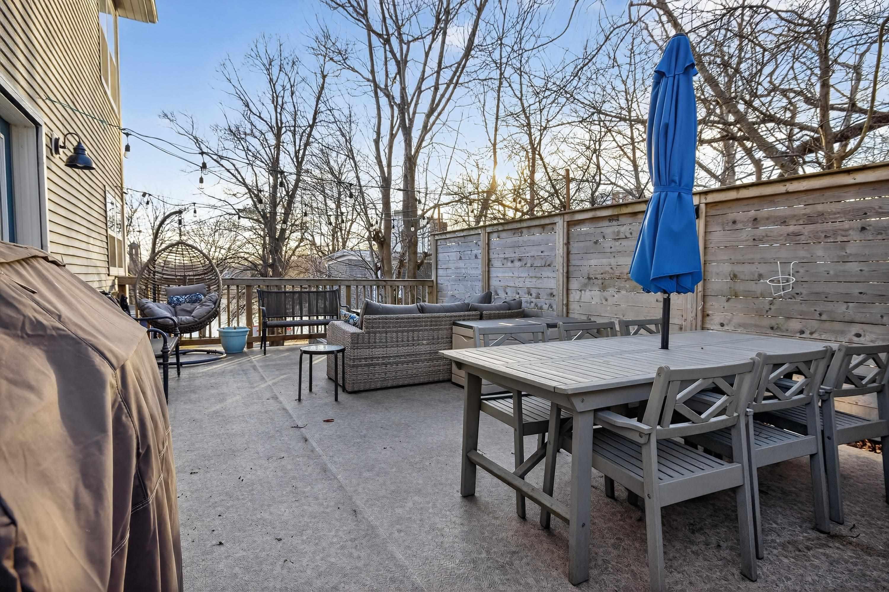 $869,900.00: 132 B&C Prince Albert Road, Dartmouth