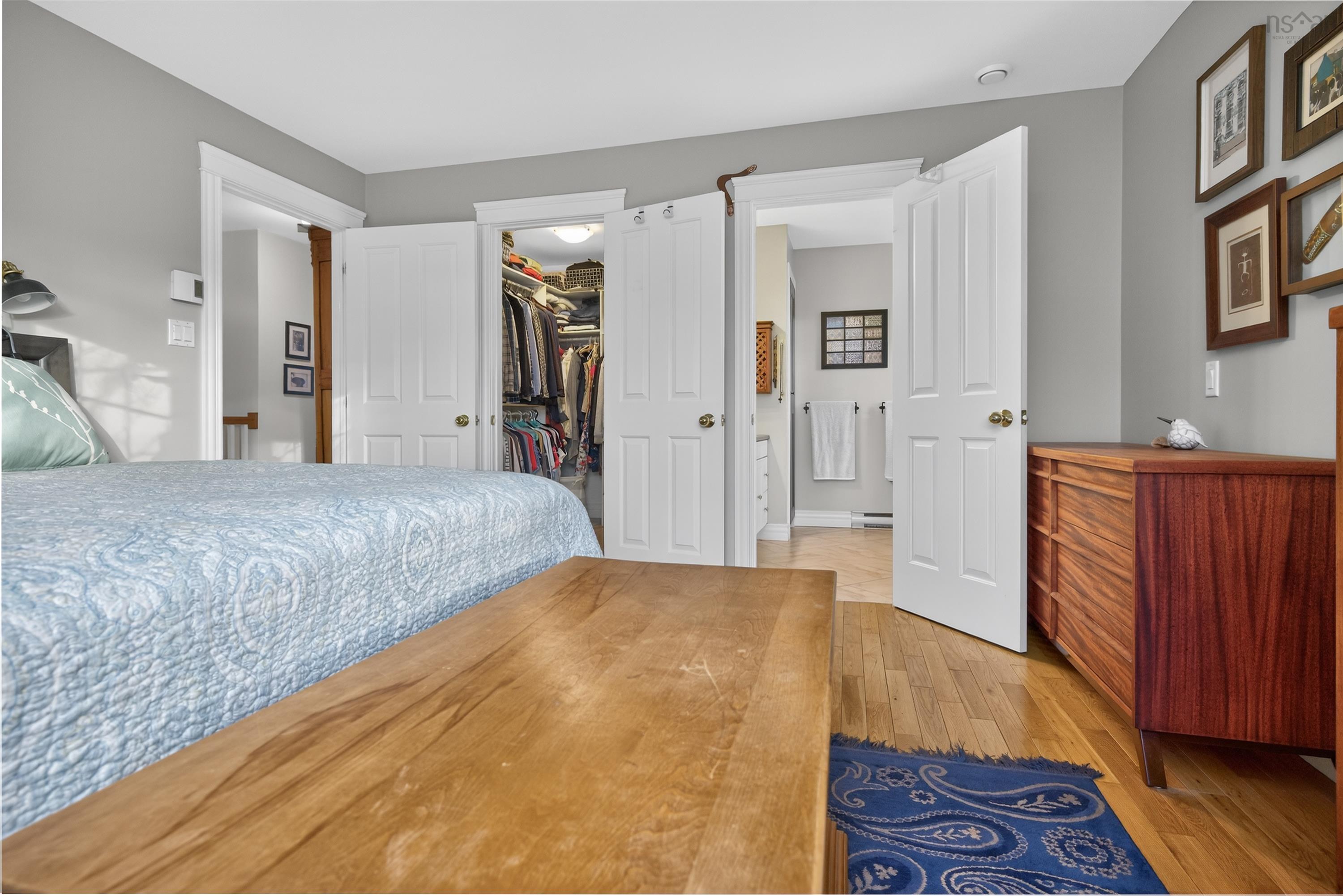 $869,900.00: 132 B&C Prince Albert Road, Dartmouth