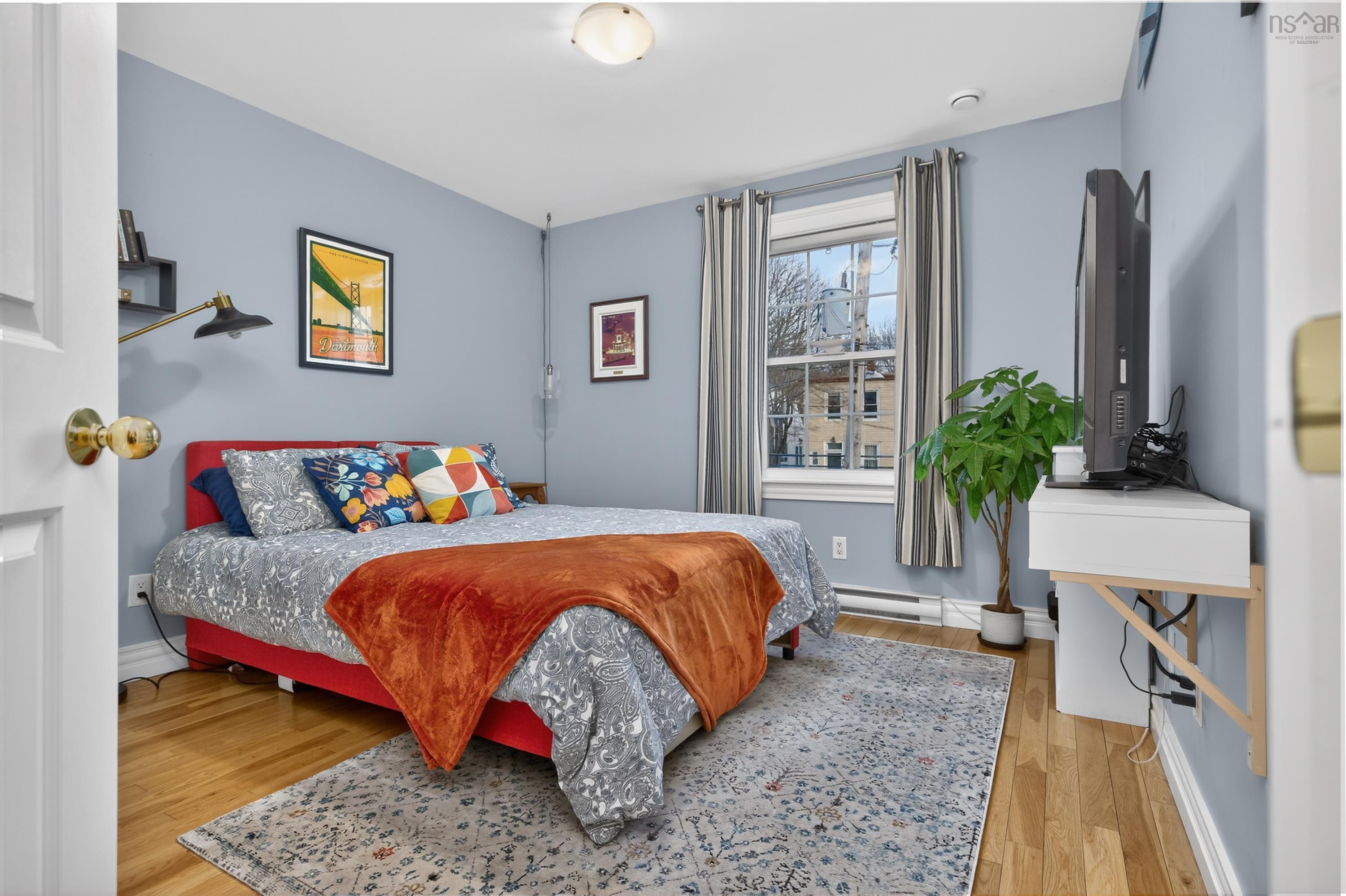 $869,900.00: 132 B&C Prince Albert Road, Dartmouth