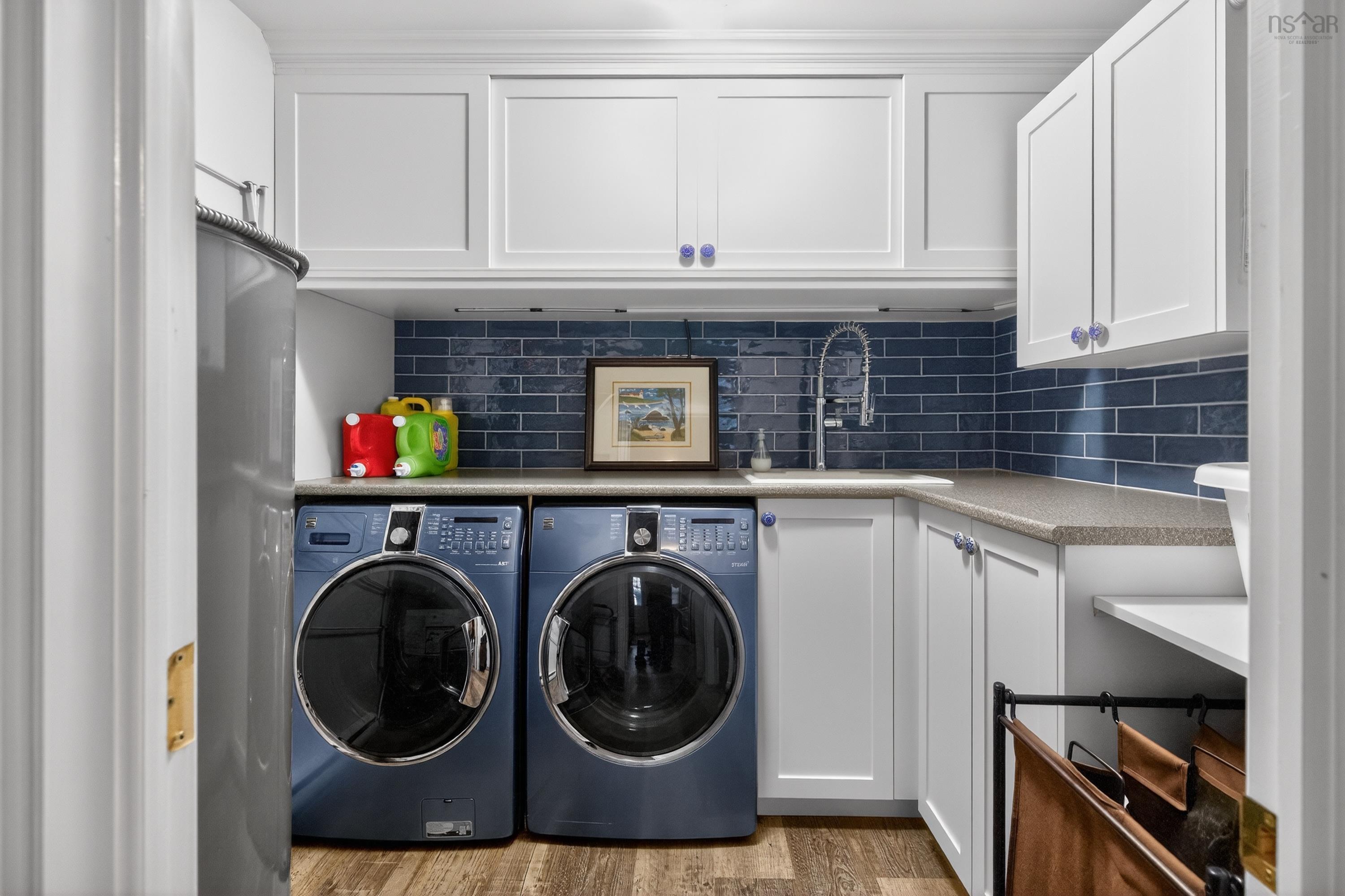 $869,900.00: 132 B&C Prince Albert Road, Dartmouth