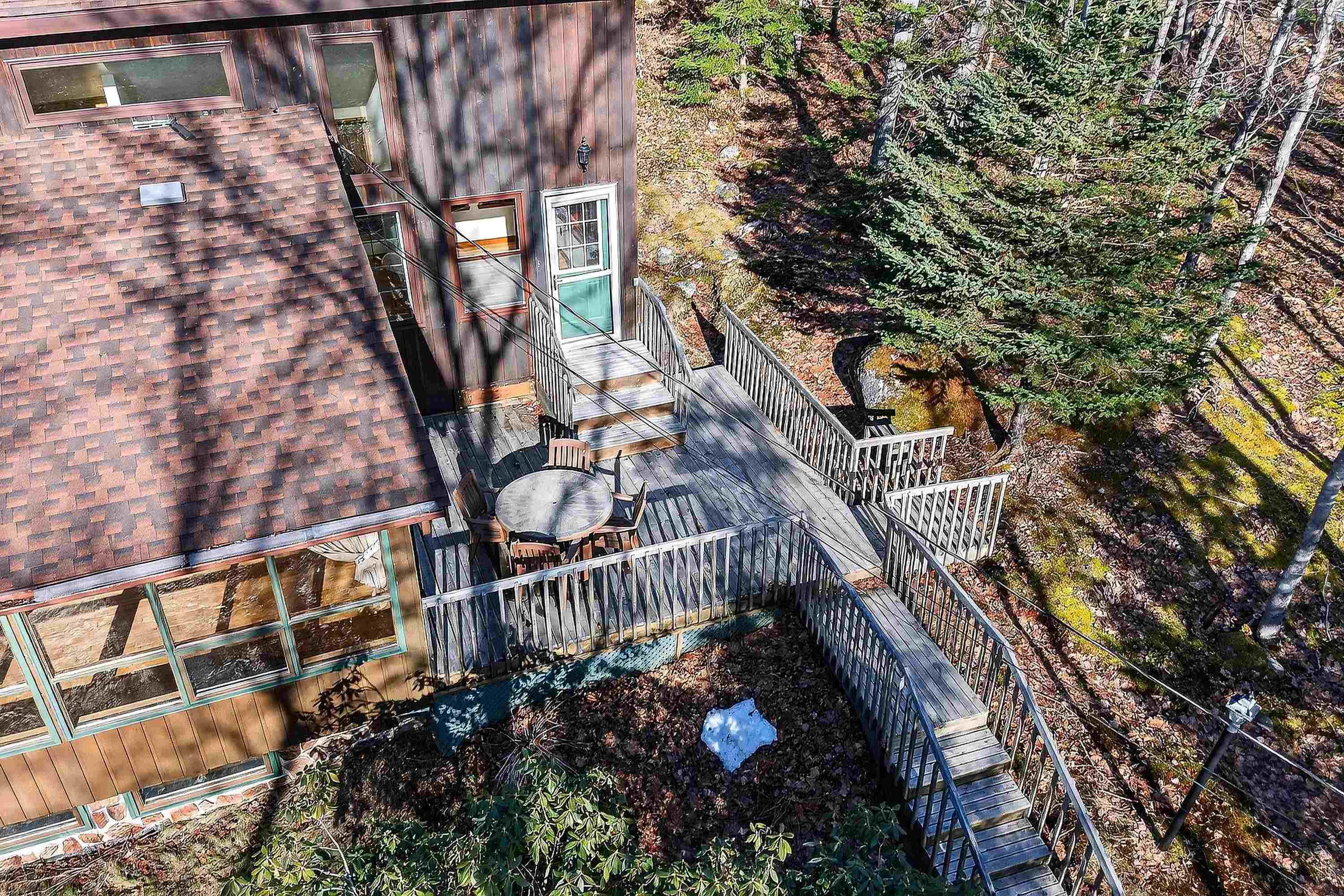 $519,000.00: 122 Windsor Drive, Stillwater Lake