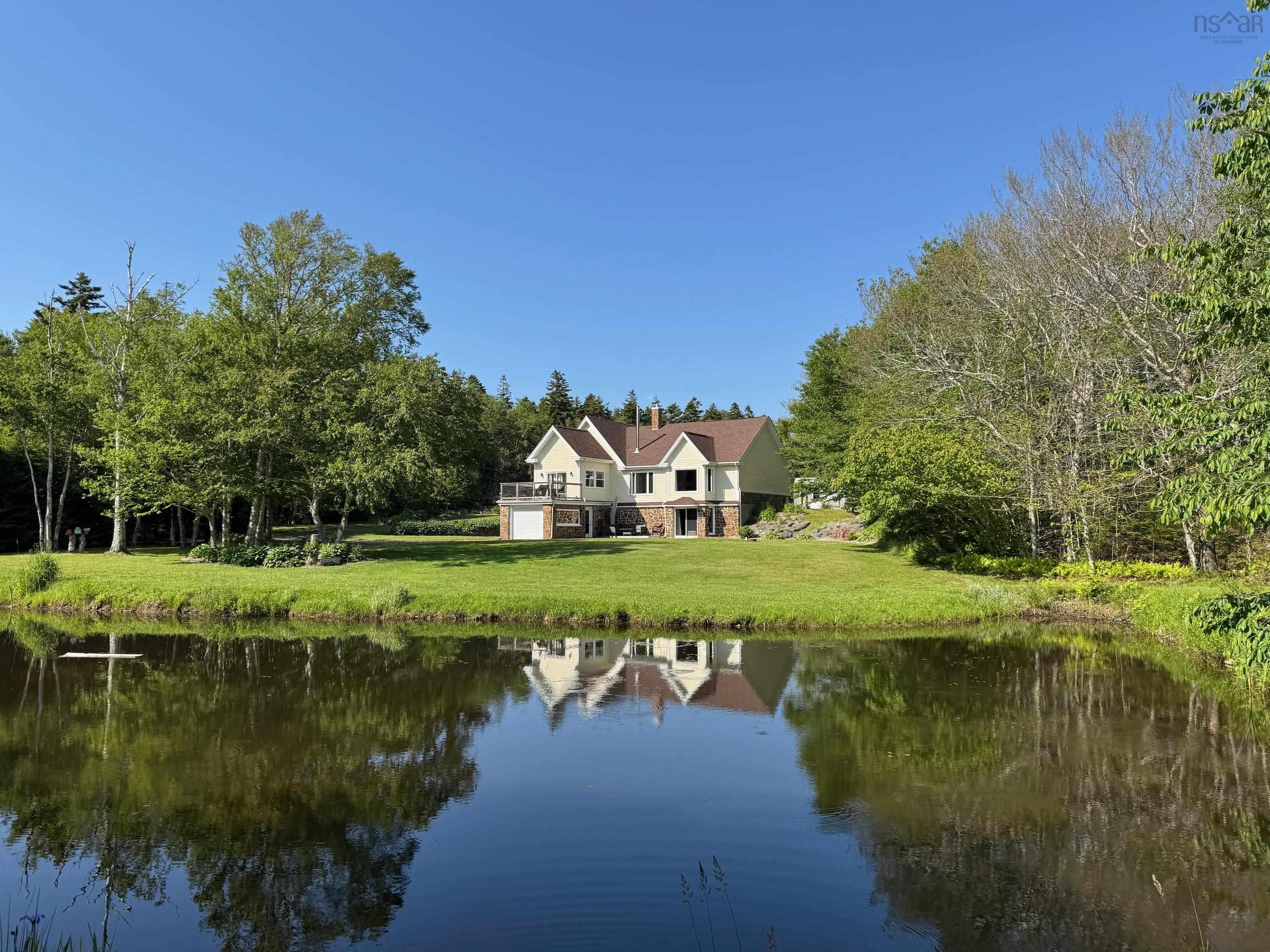 $499,900.00: 559 P F Comeau Road, Comeauville