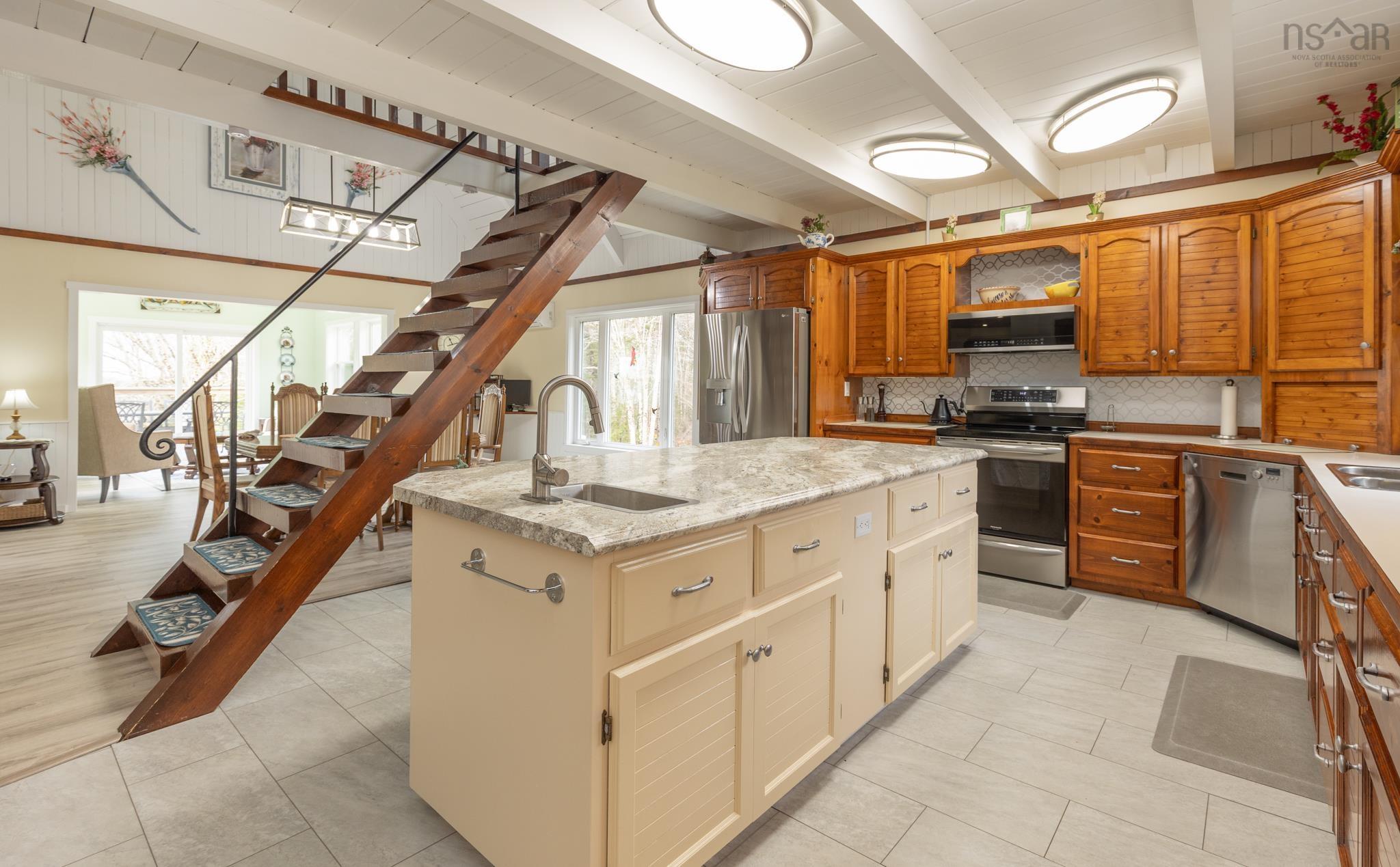 $499,900.00: 559 P F Comeau Road, Comeauville