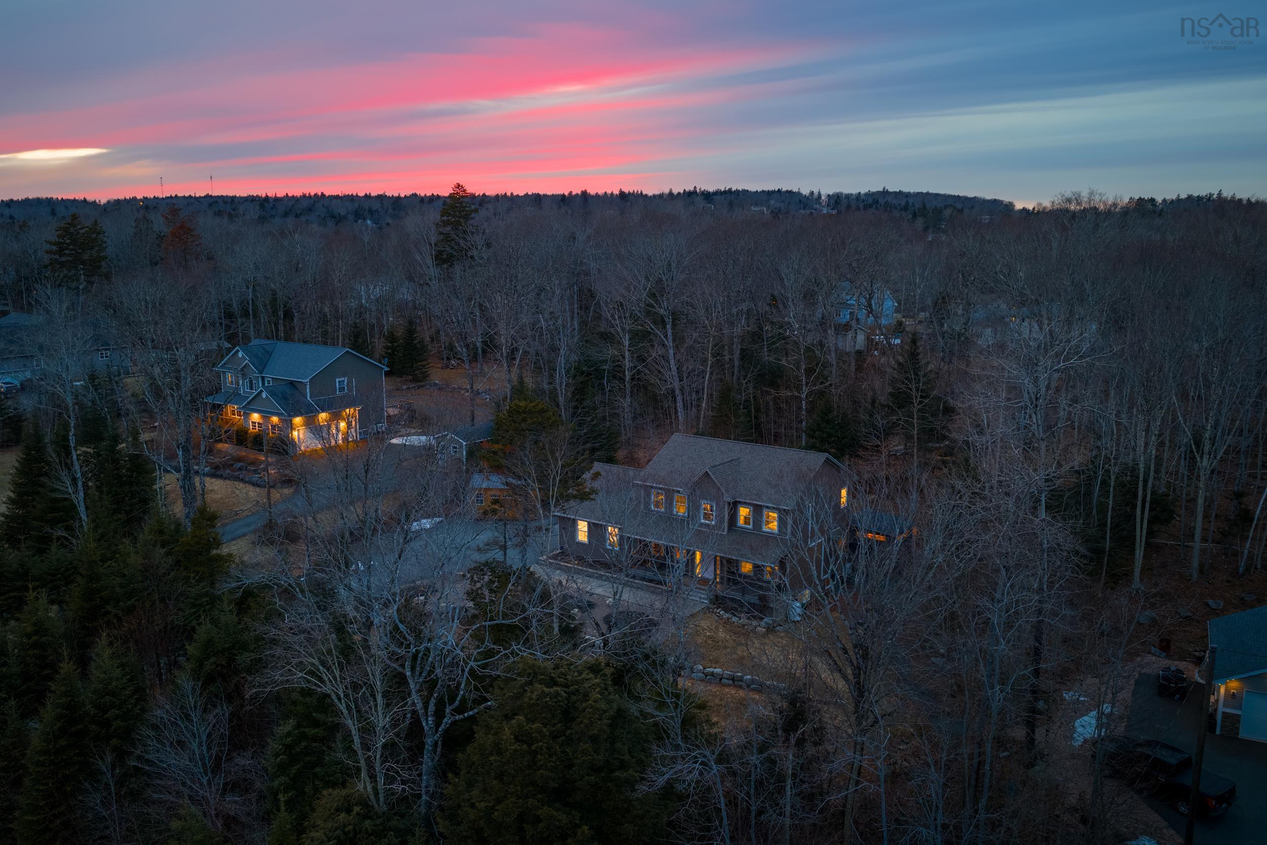 $899,900.00: 500 Paula Drive, Hammonds Plains