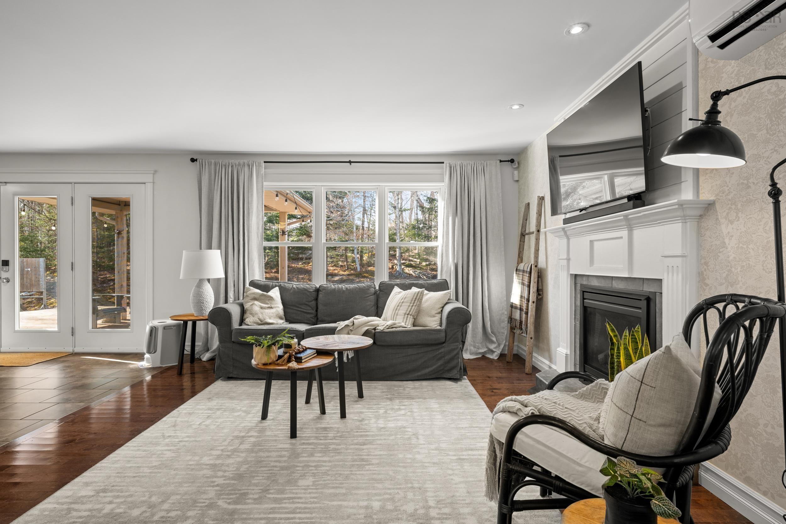 $899,900.00: 500 Paula Drive, Hammonds Plains