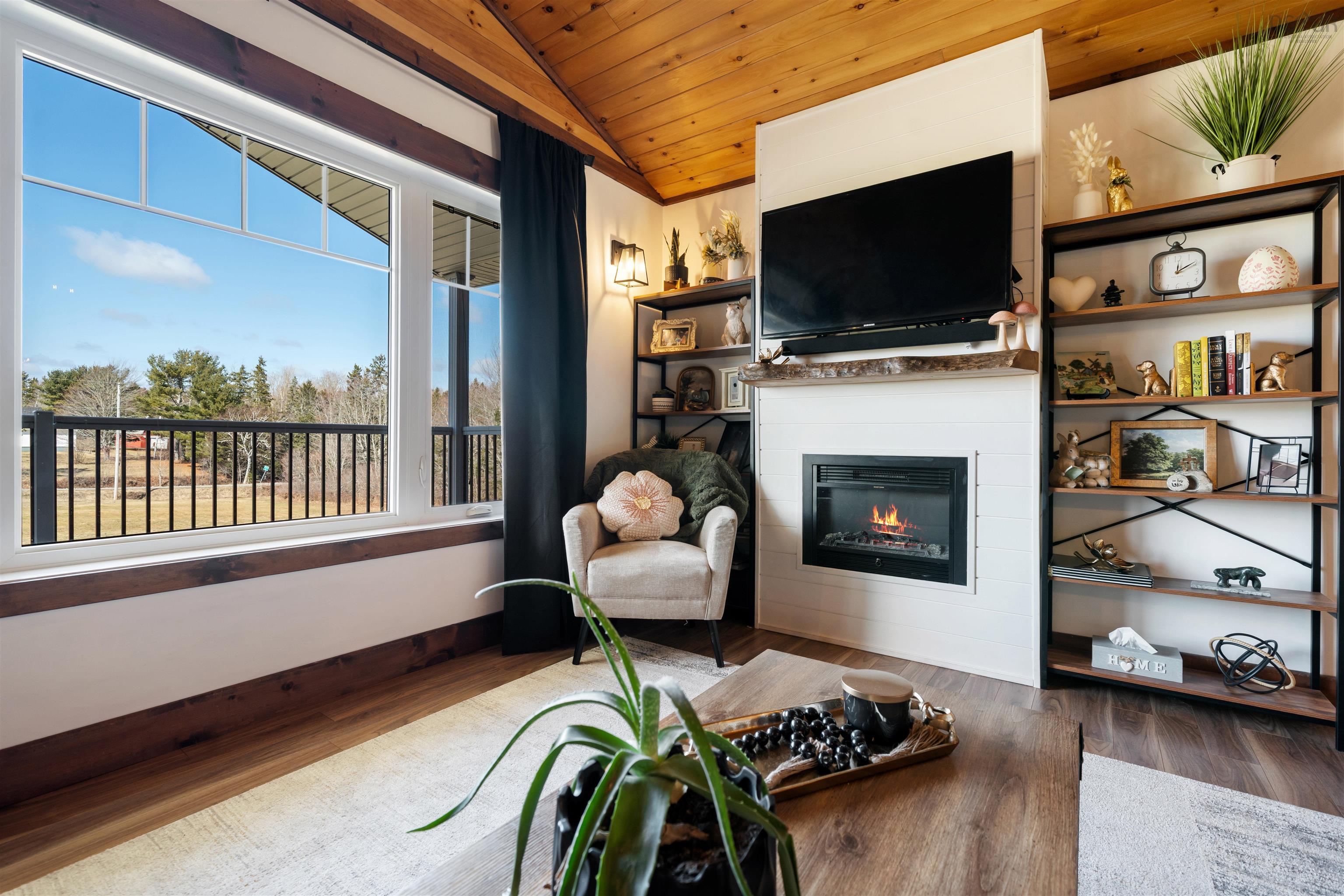 $835,000.00: 4288 Gairloch rd Road, Union Centre