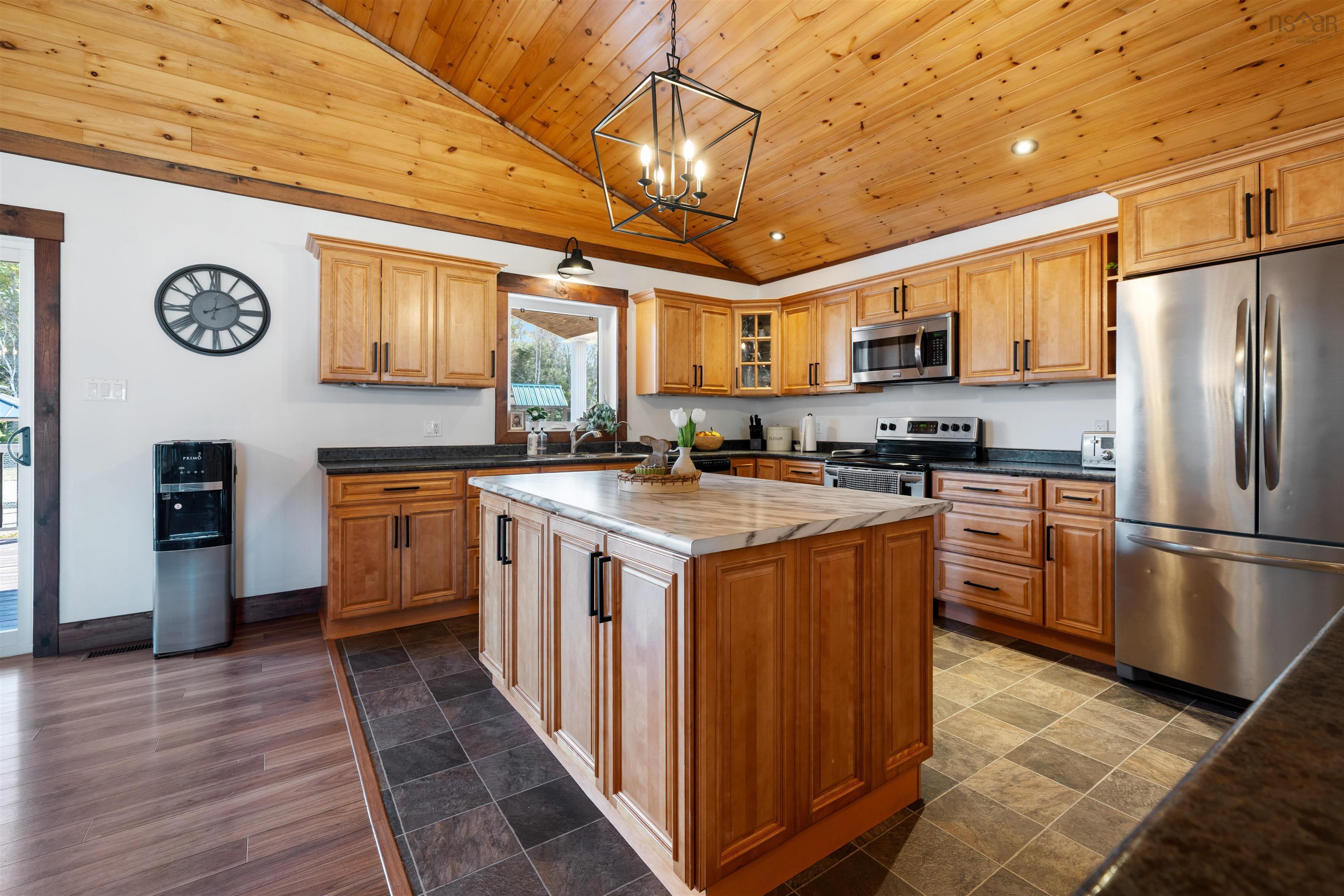 $835,000.00: 4288 Gairloch rd Road, Union Centre