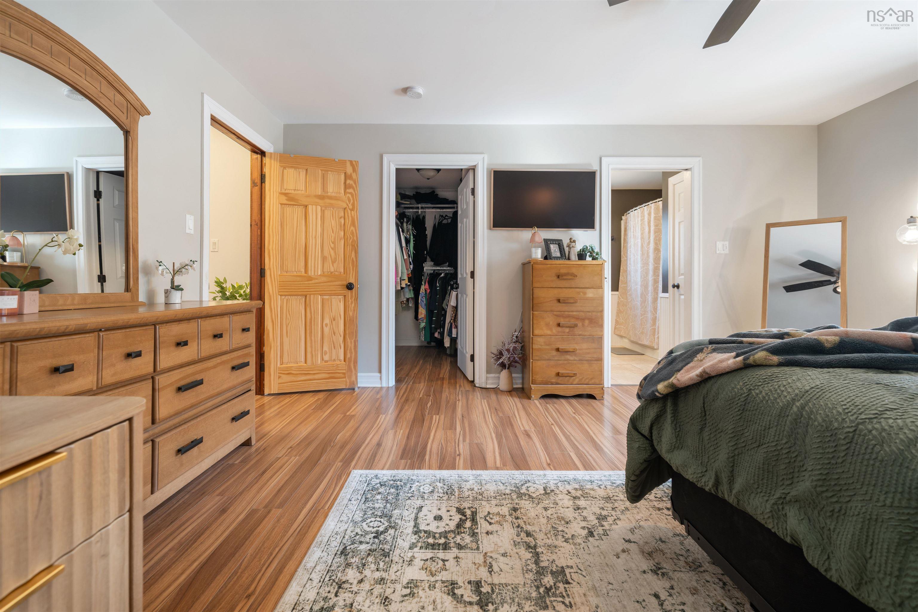 $835,000.00: 4288 Gairloch rd Road, Union Centre