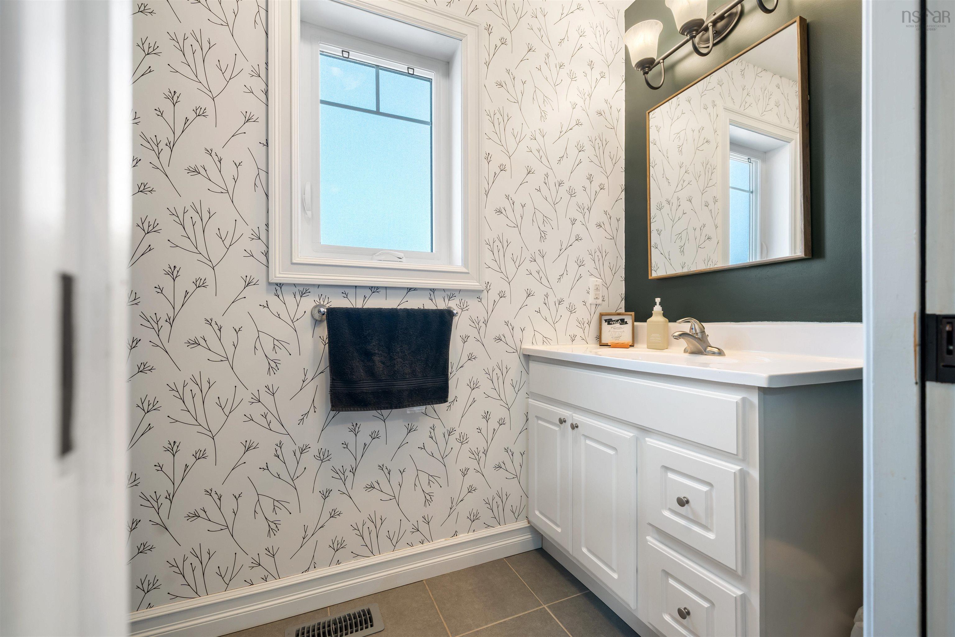 $835,000.00: 4288 Gairloch rd Road, Union Centre