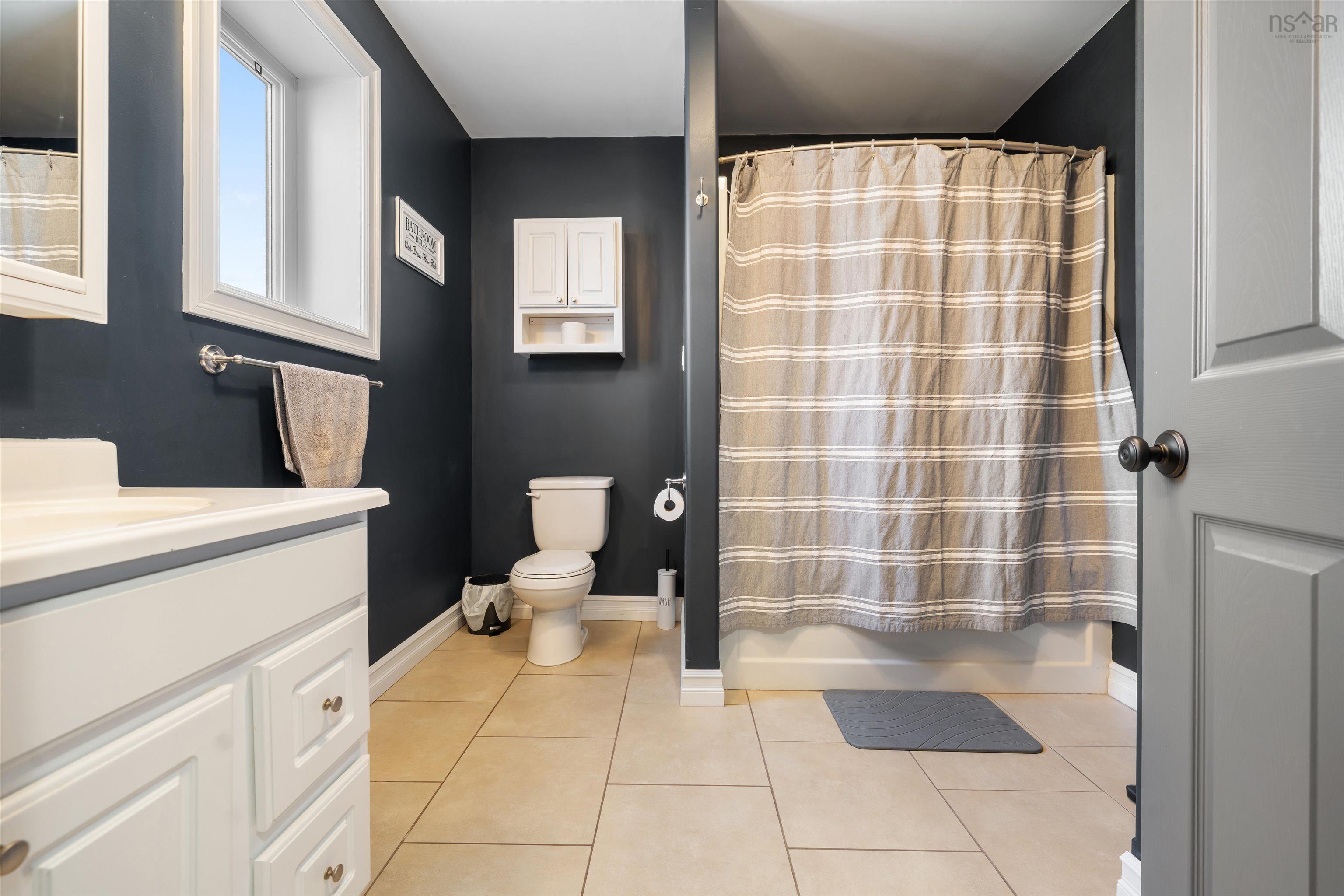 $835,000.00: 4288 Gairloch rd Road, Union Centre