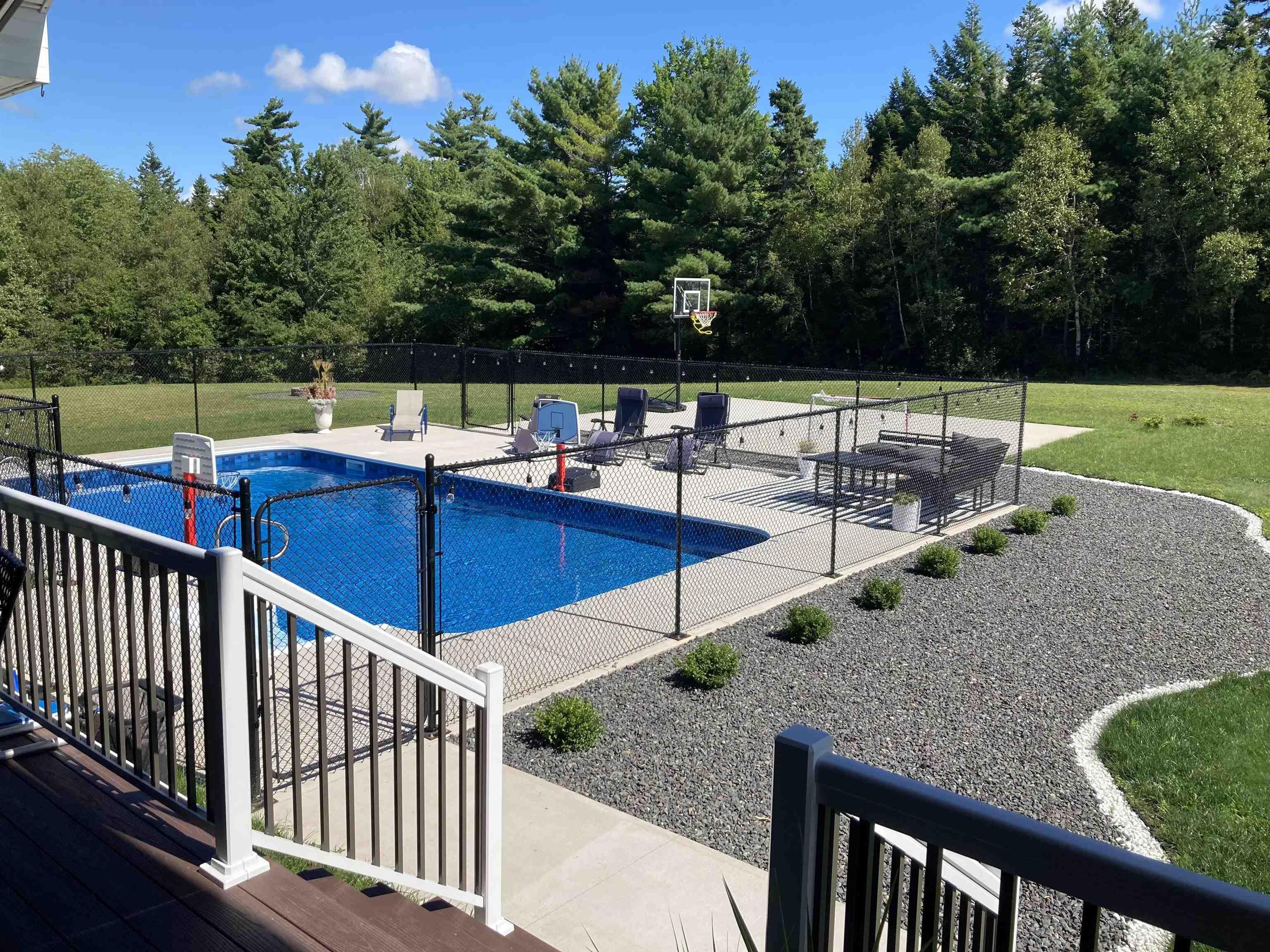 $835,000.00: 4288 Gairloch rd Road, Union Centre