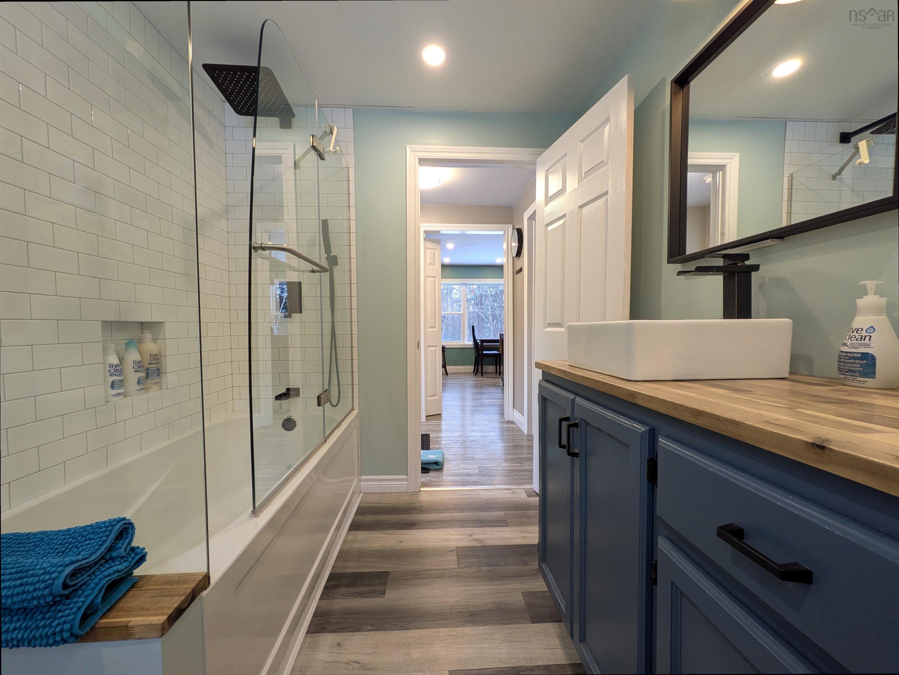 $319,000.00: 11813 Highway 217, Seabrook