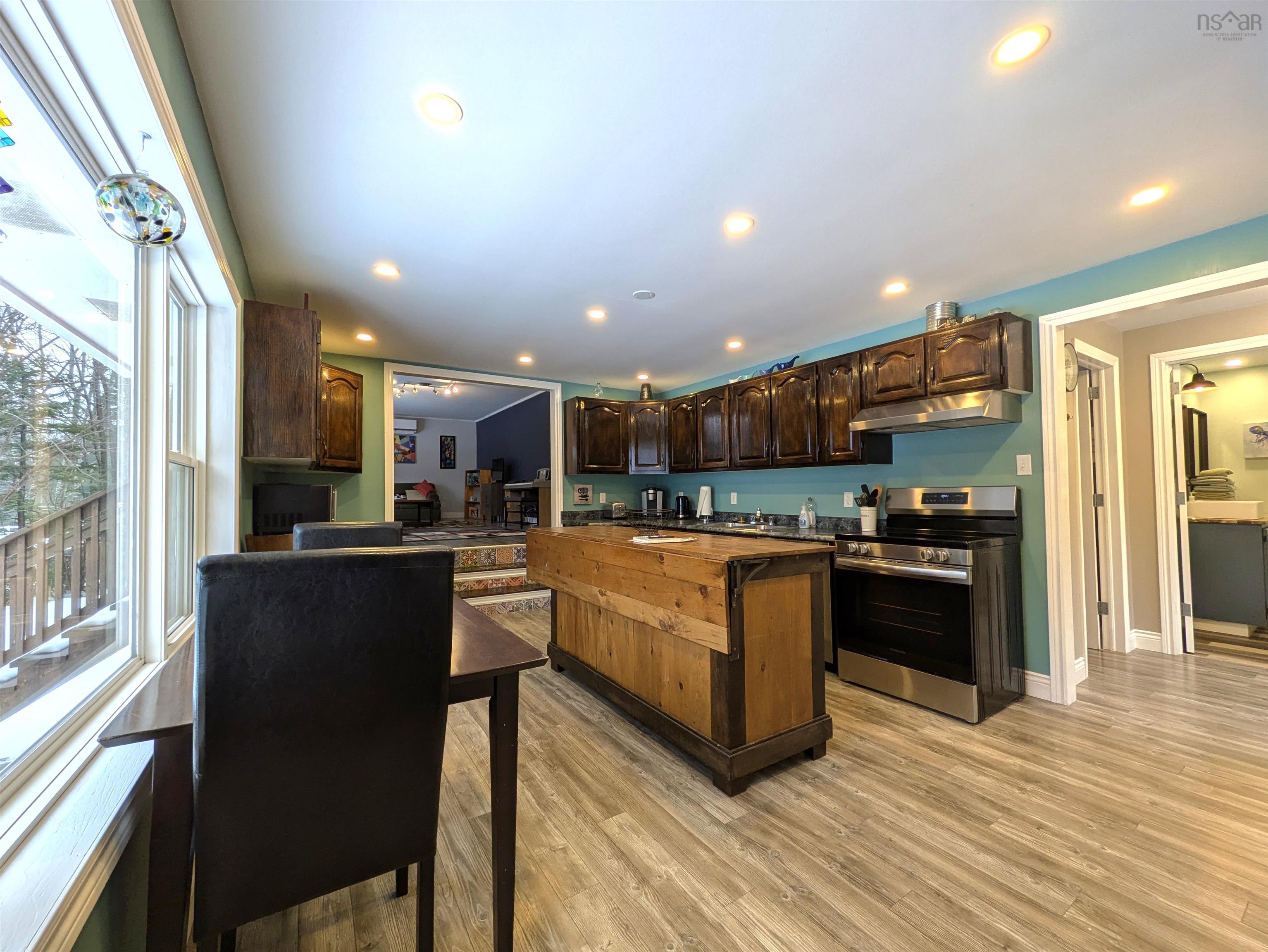 $319,000.00: 11813 Highway 217, Seabrook