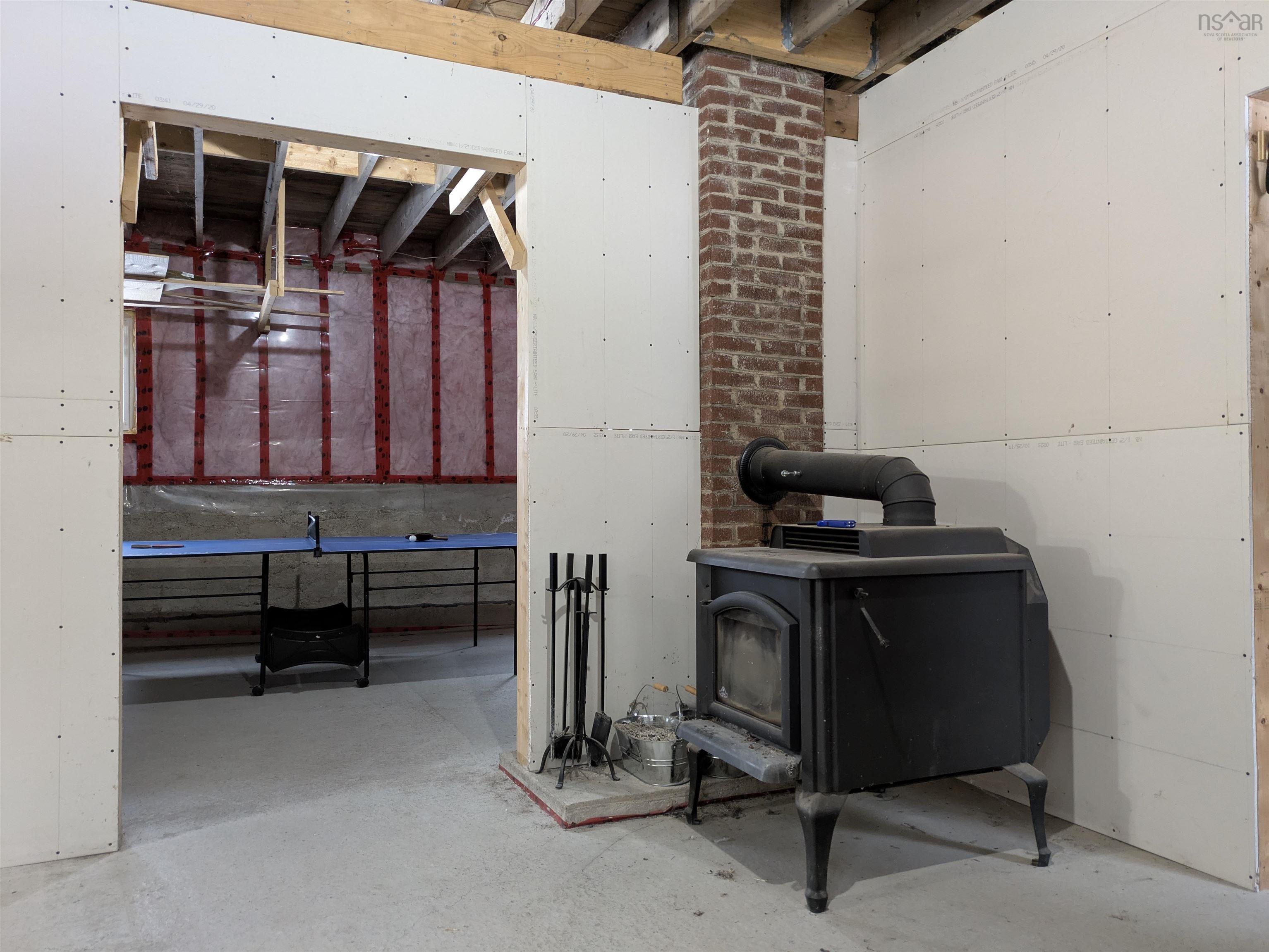 $319,000.00: 11813 Highway 217, Seabrook