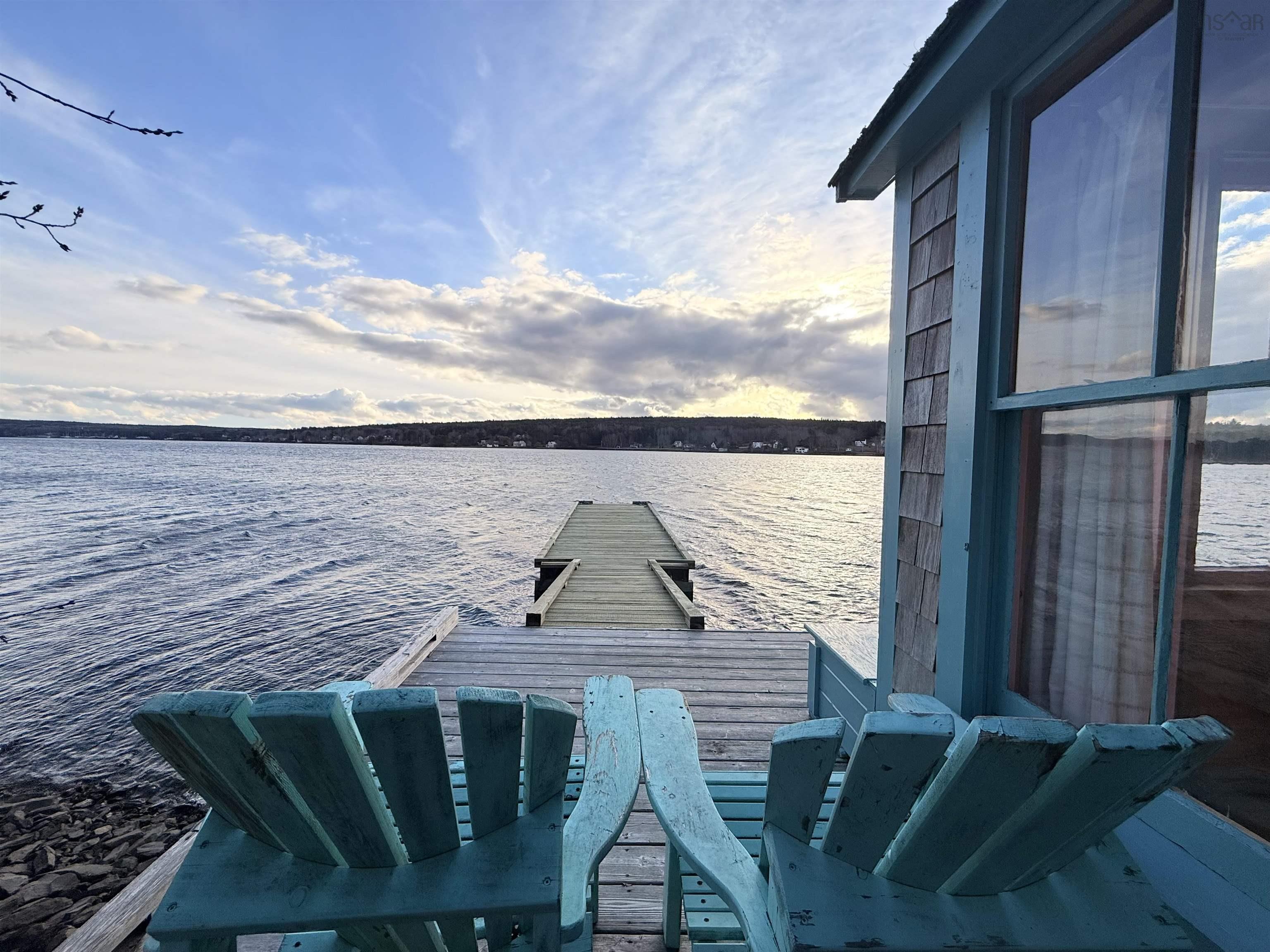 $899,000.00: 20 Wilkies Cove Road, Middle Lahave