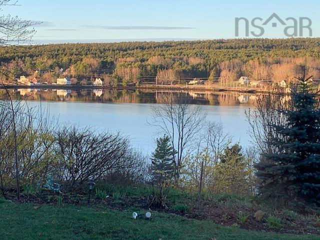 $899,000.00: 20 Wilkies Cove Road, Middle Lahave