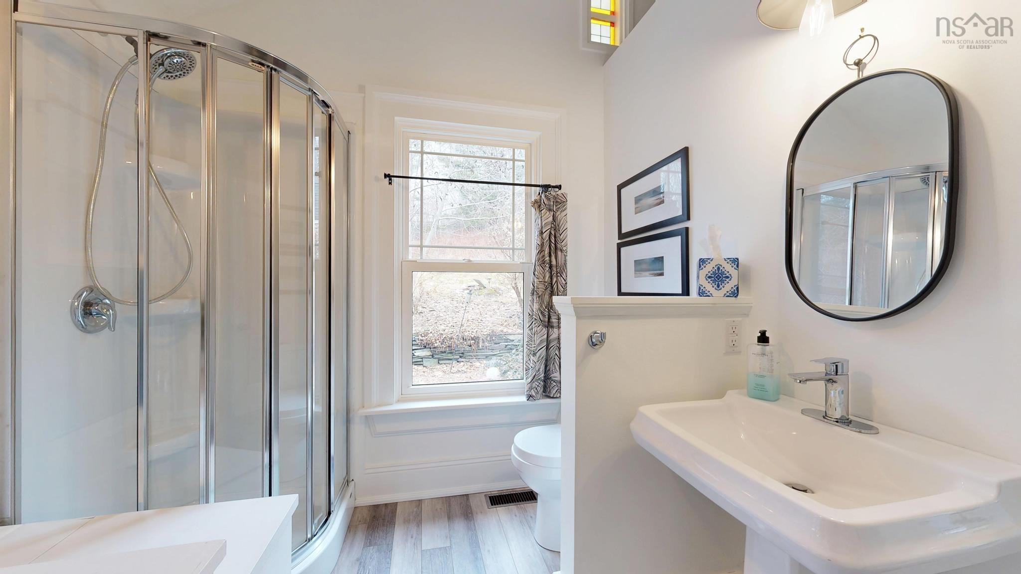 $899,000.00: 20 Wilkies Cove Road, Middle Lahave