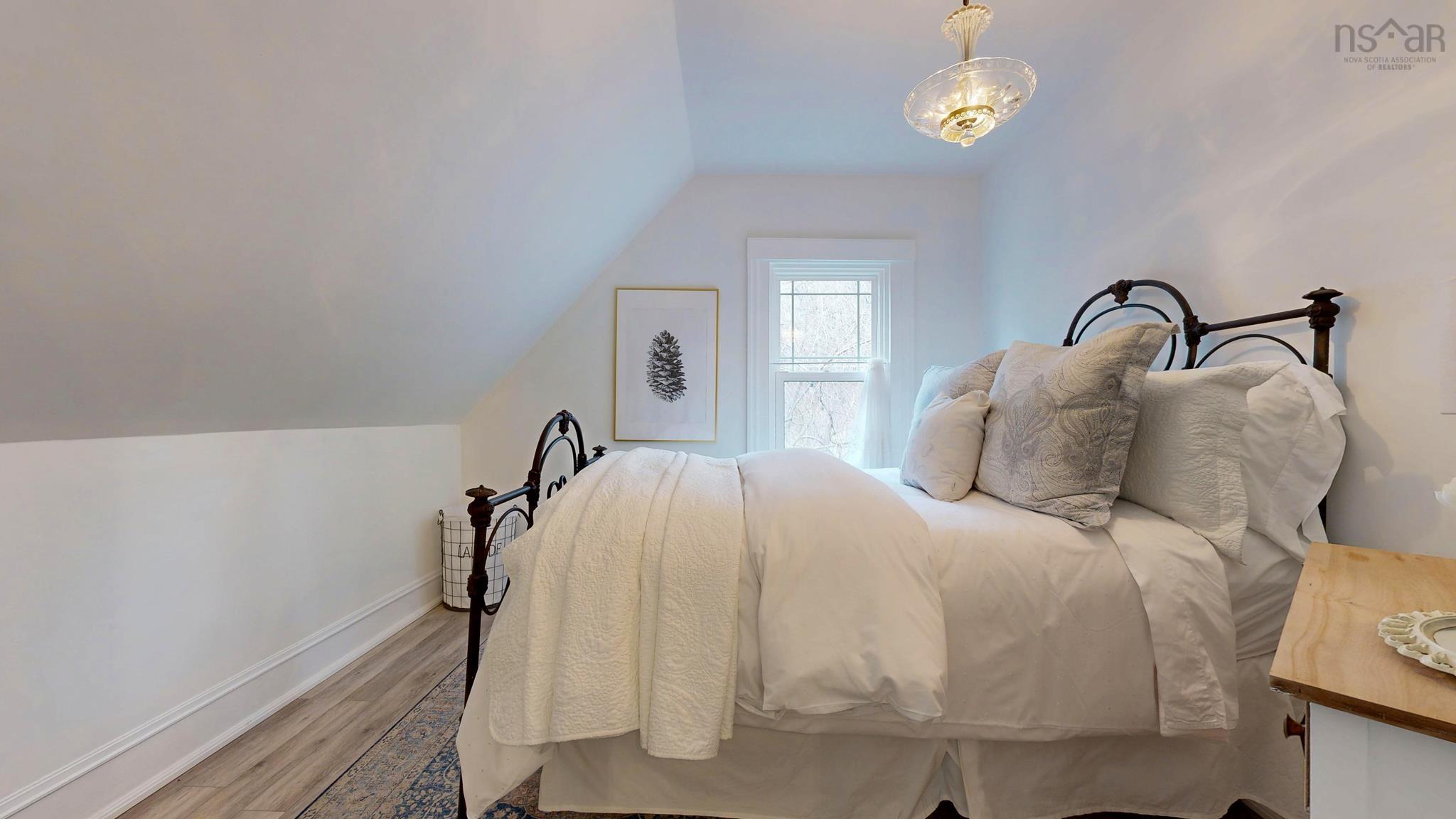 $899,000.00: 20 Wilkies Cove Road, Middle Lahave