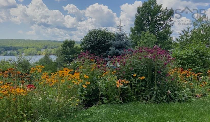 $899,000.00: 20 Wilkies Cove Road, Middle Lahave