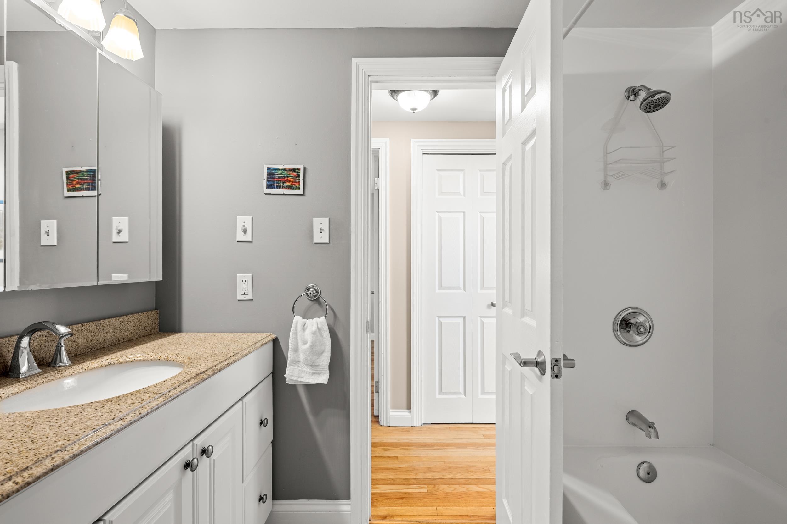 $485,000.00: 32 Garden Court Terrace, Dartmouth