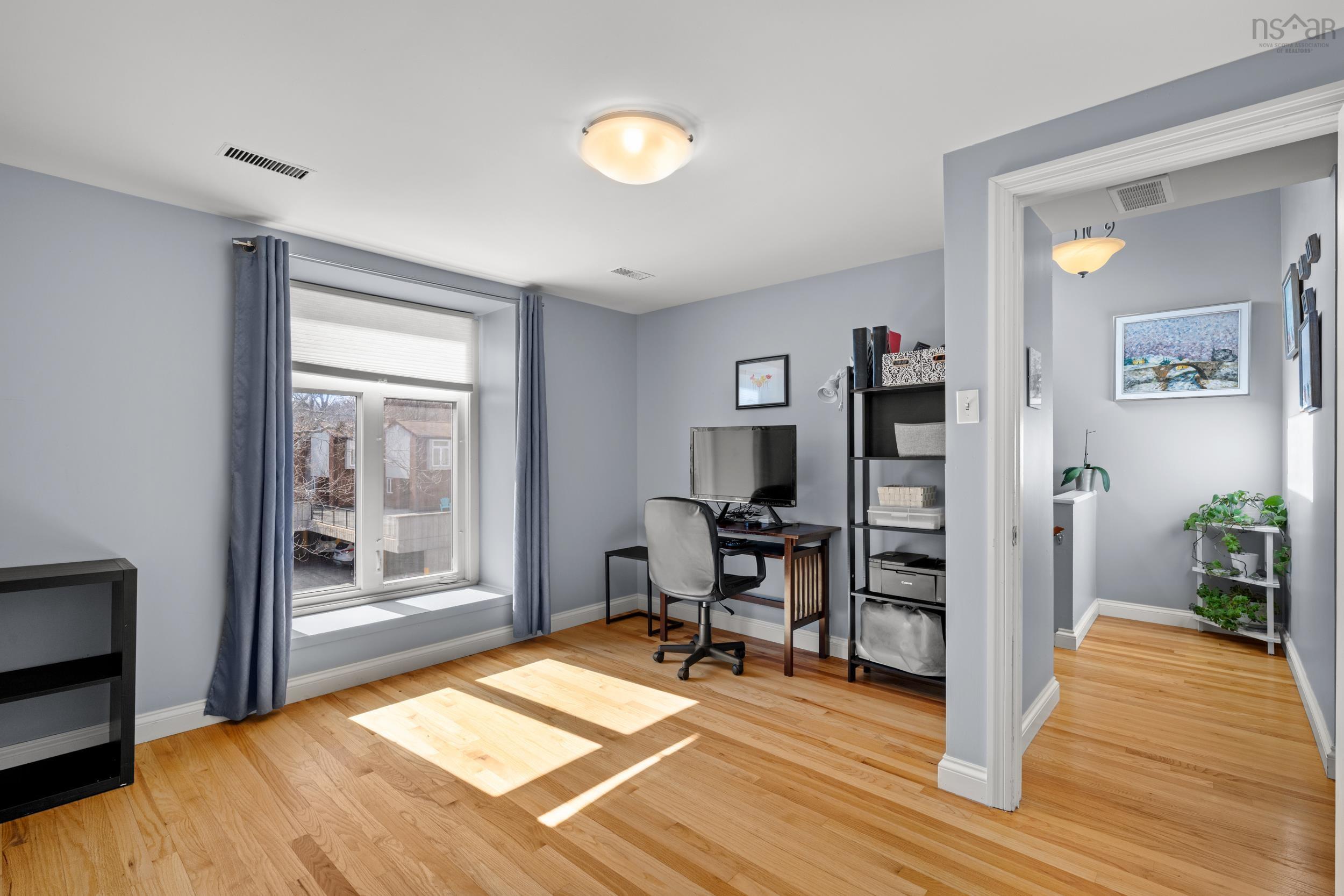 $485,000.00: 32 Garden Court Terrace, Dartmouth