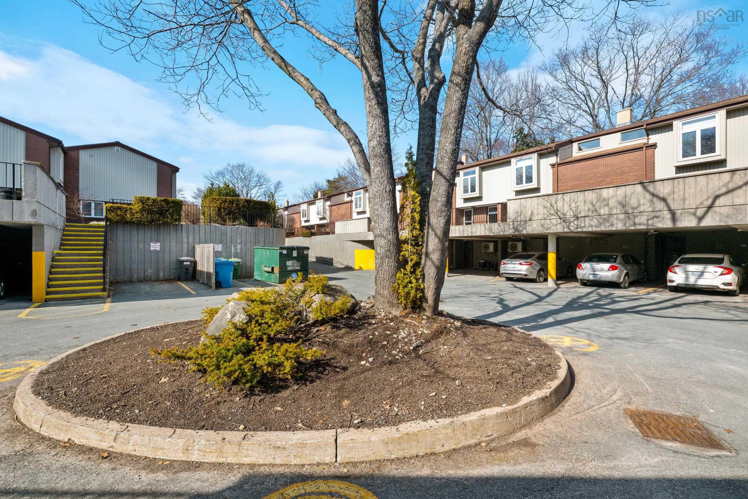 $485,000.00: 32 Garden Court Terrace, Dartmouth