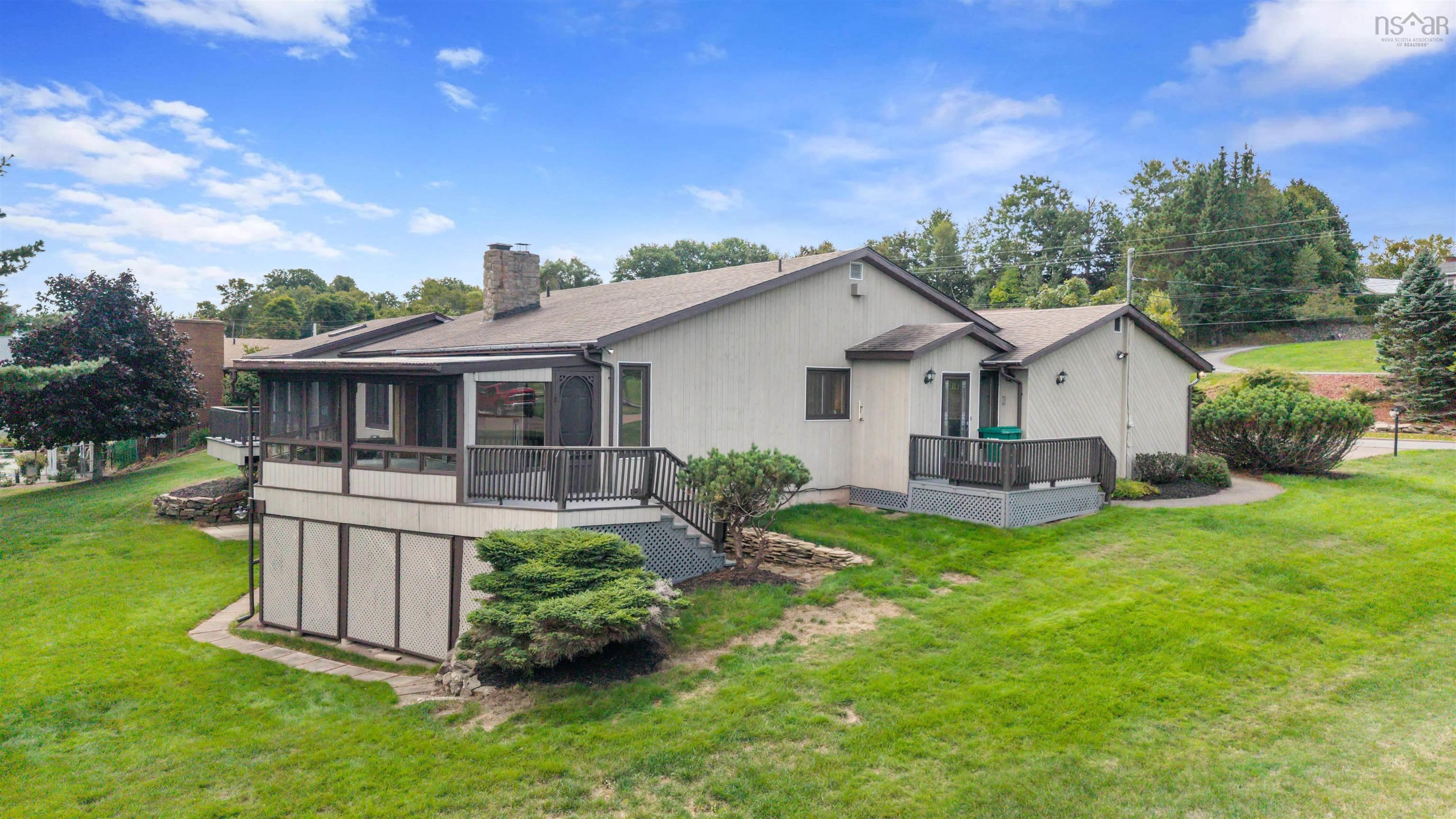 $775,000.00: 489 Terrace Street, New Glasgow