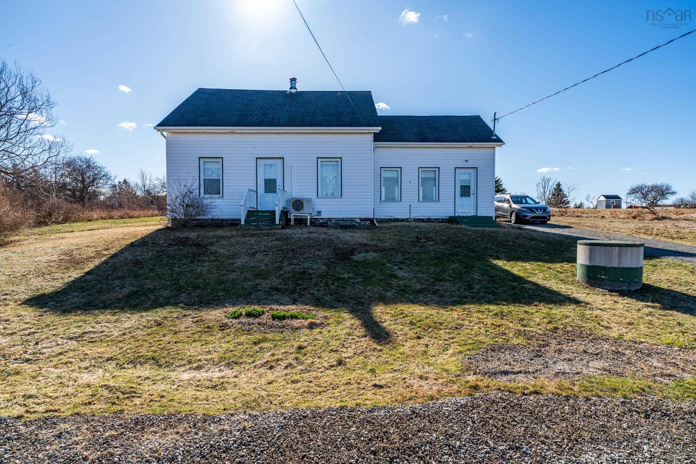 $289,000.00: 1900 Highway 1, Church Point