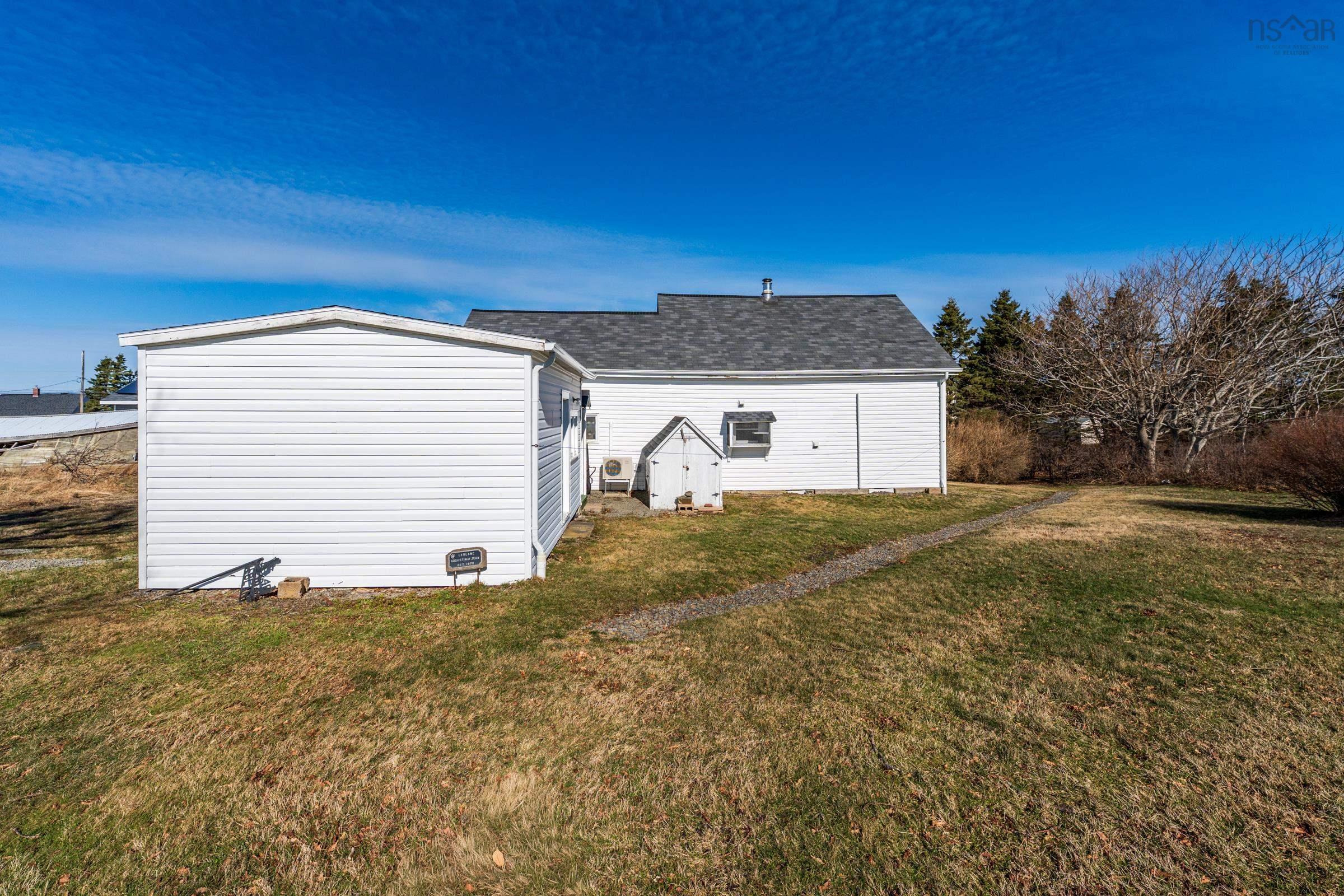 $289,000.00: 1900 Highway 1, Church Point