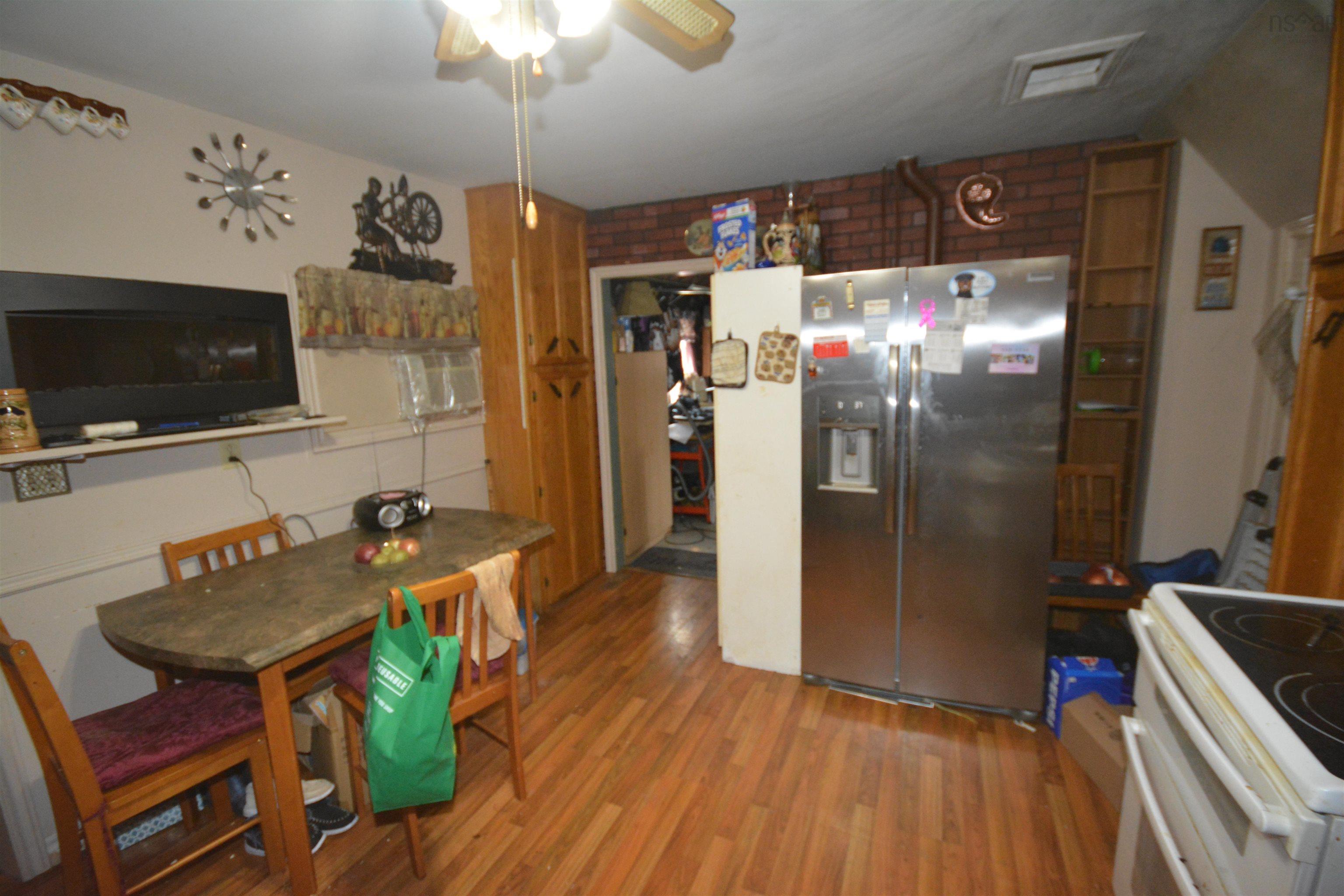 $524,900.00: 563 Herring Cove Road, Halifax