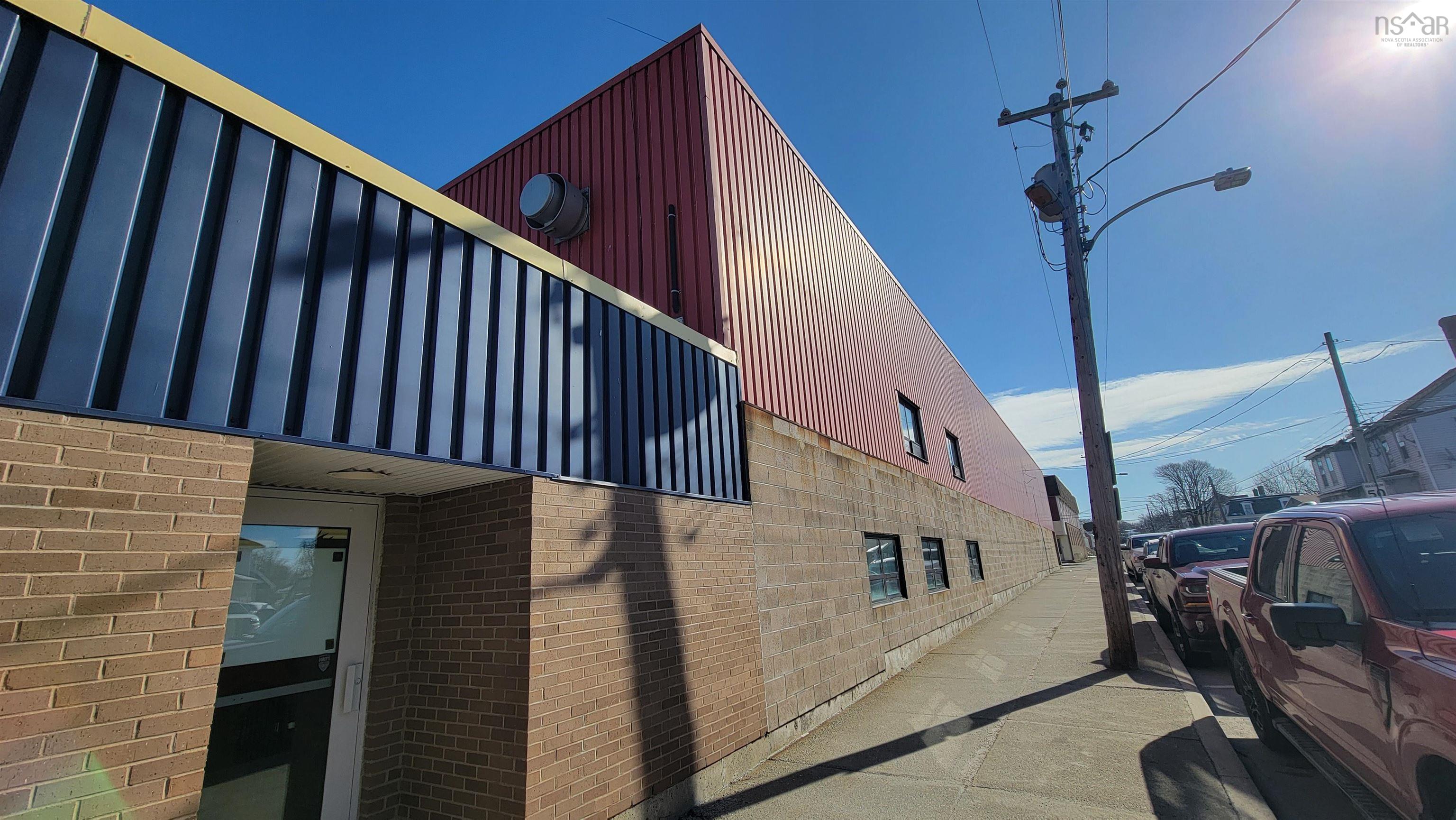 $489,900.00: 275 Main Street, Yarmouth