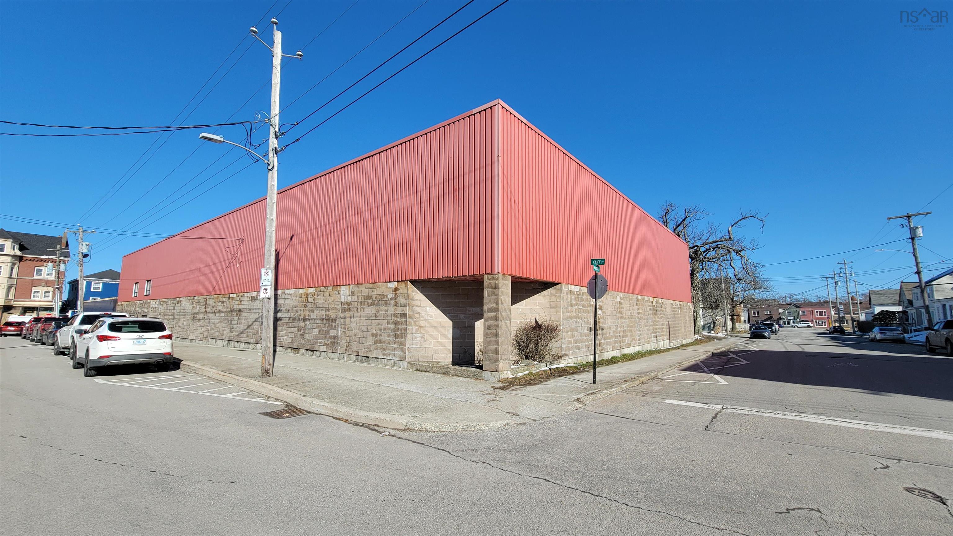 $489,900.00: 275 Main Street, Yarmouth