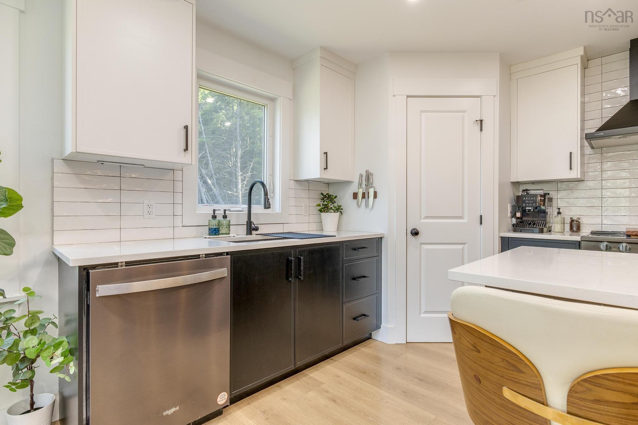 $799,000.00: 4838 Highway 2, Wellington