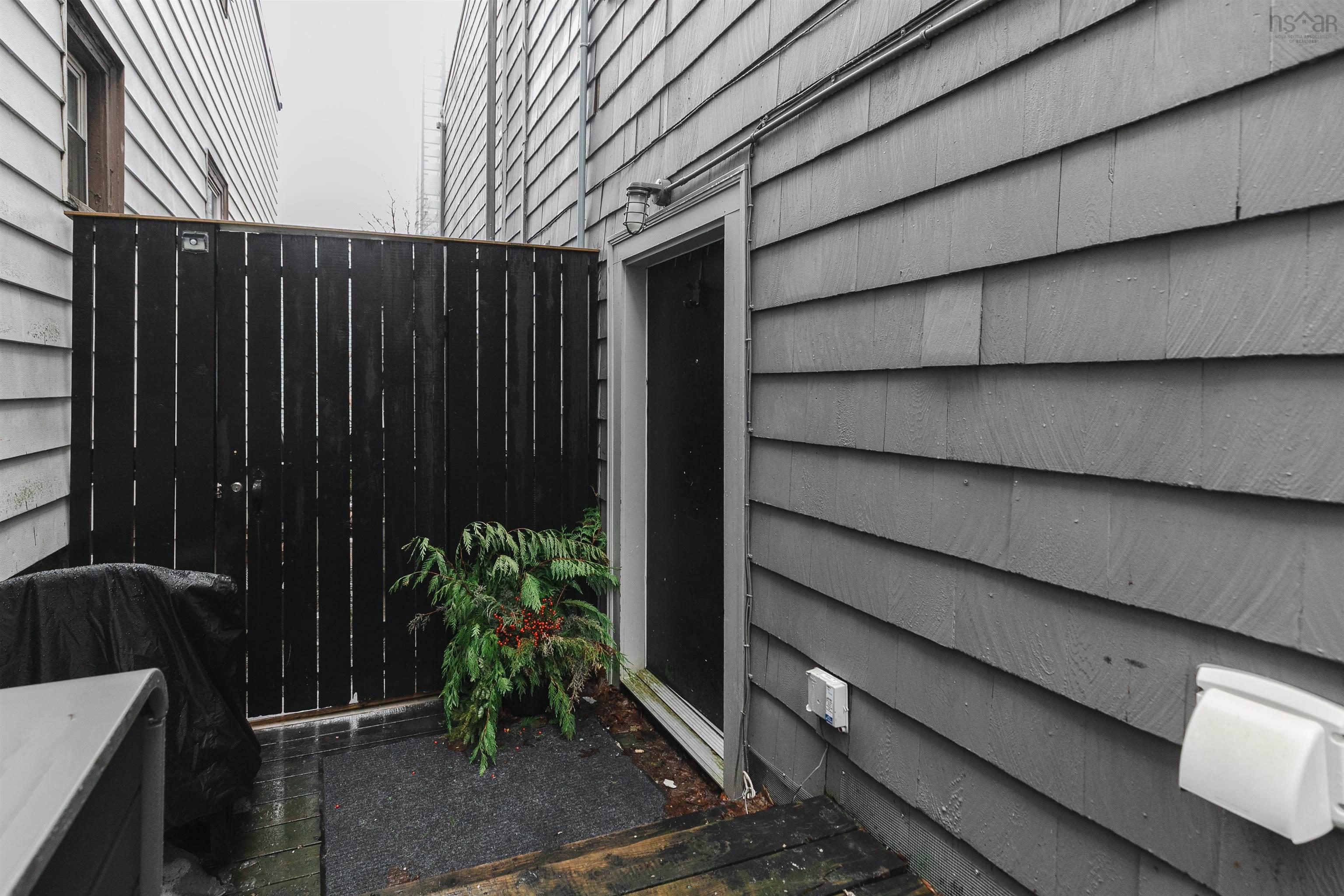 1154 - 1156 Queen Street, Halifax, NS (MLS 202605326)