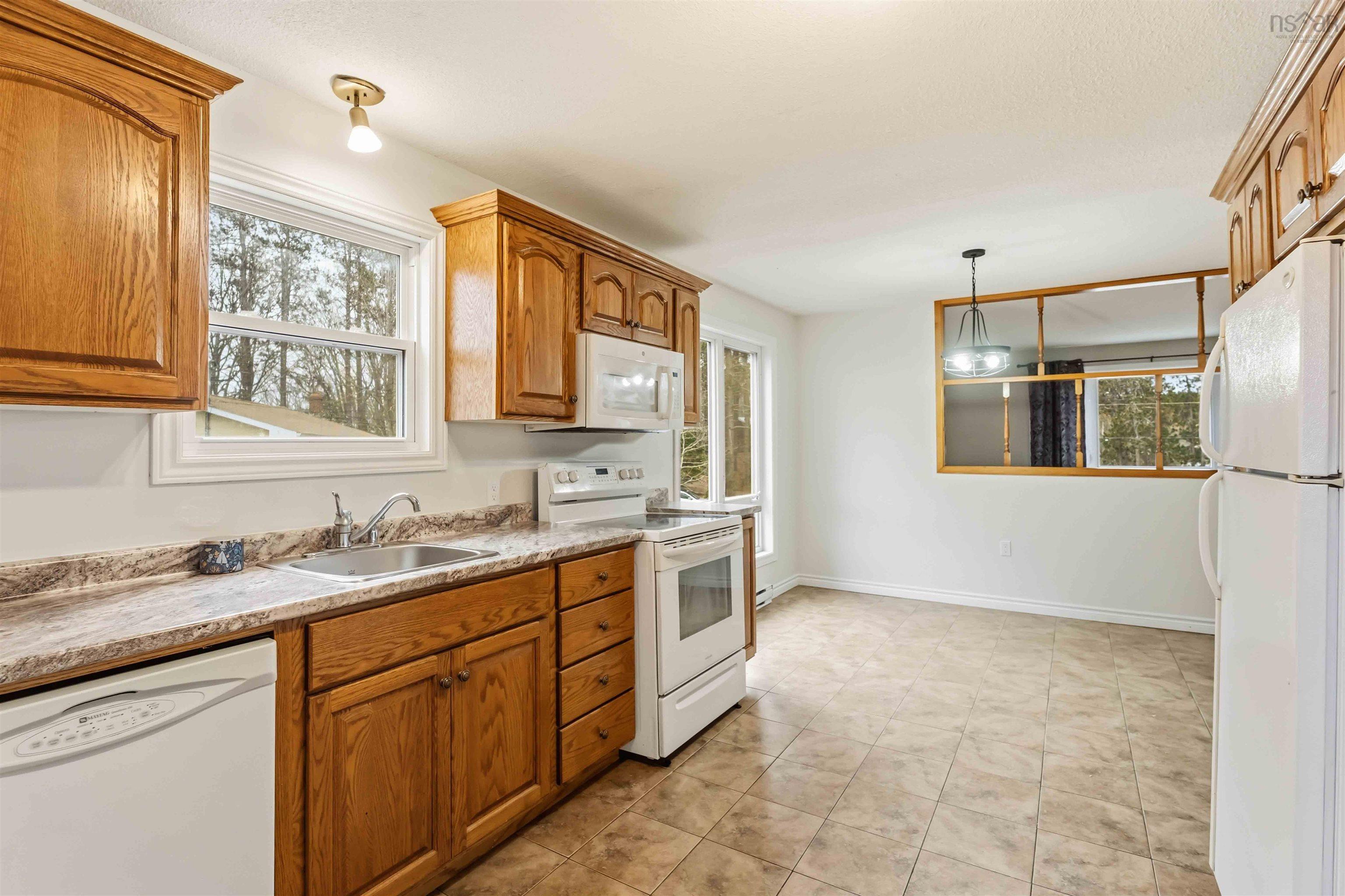 $454,900.00: 1651 Matthews Lane, Kingston