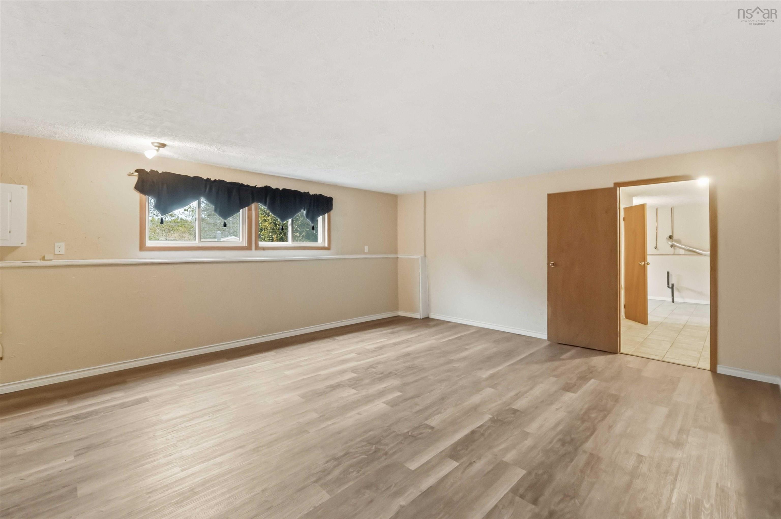 $454,900.00: 1651 Matthews Lane, Kingston