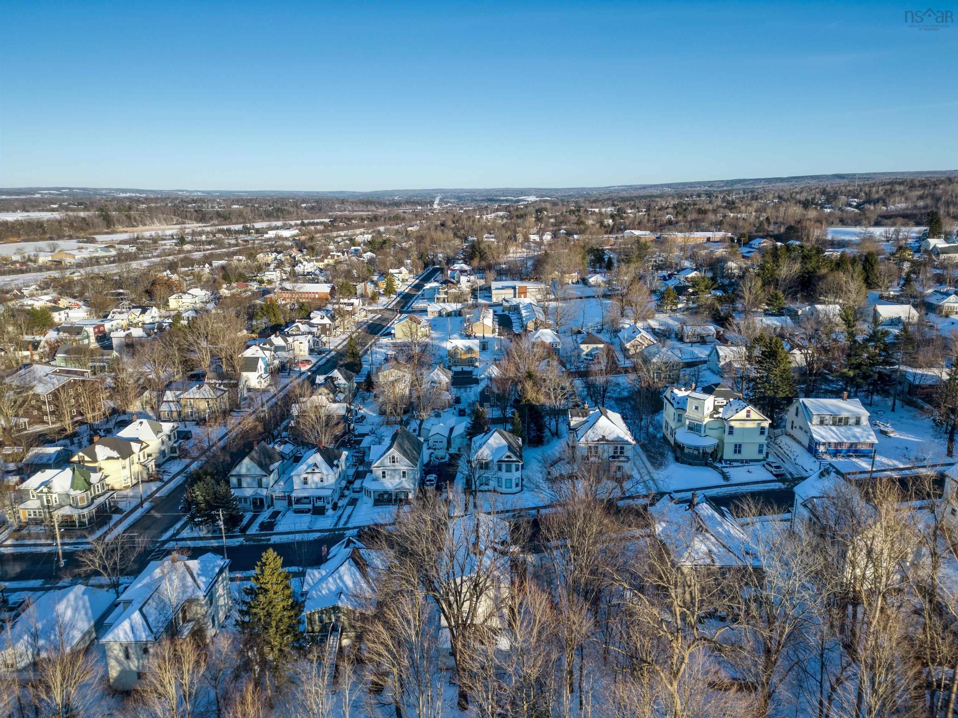 $634,900.00: 66 Lyman Street, Truro