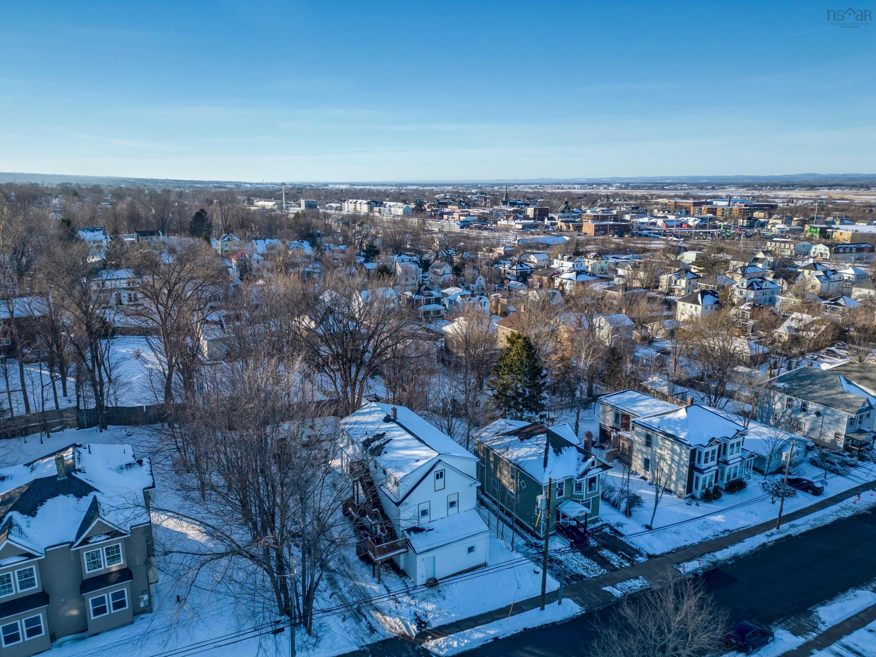 $634,900.00: 66 Lyman Street, Truro