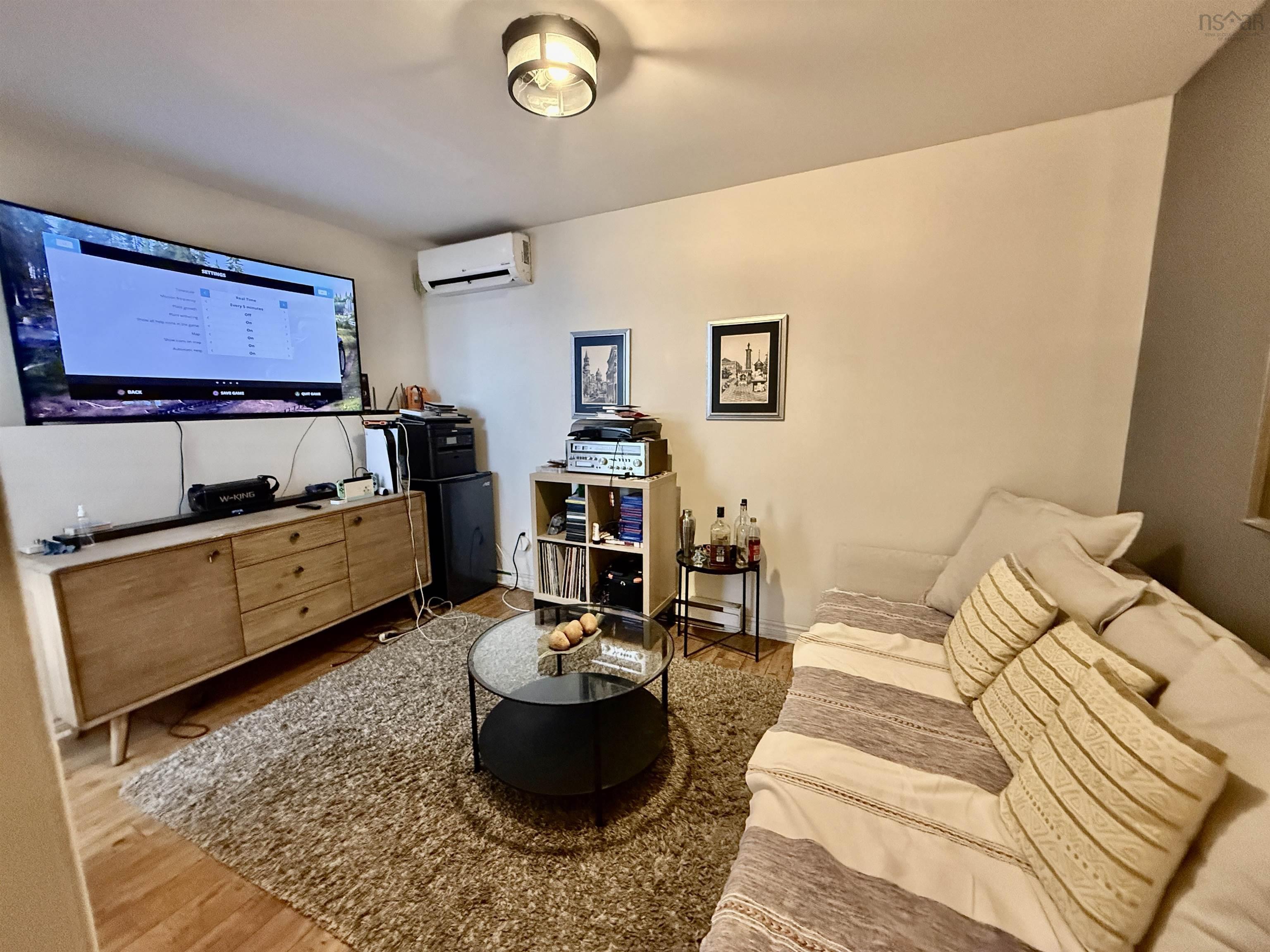 $534,900.00: 207 Green Village Lane, Dartmouth