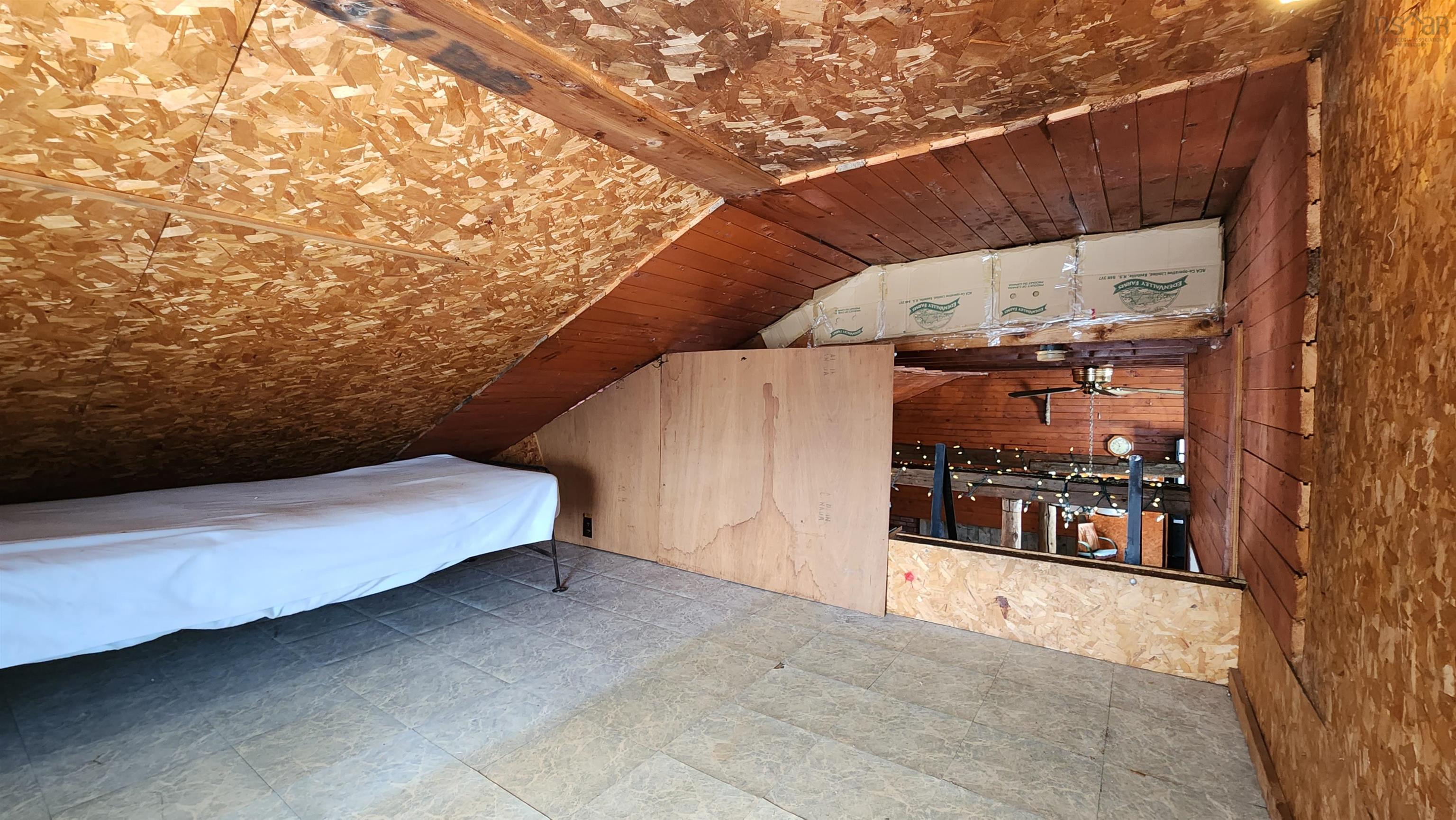 $200,000.00: 2490 Davidson Street, Forest Hill