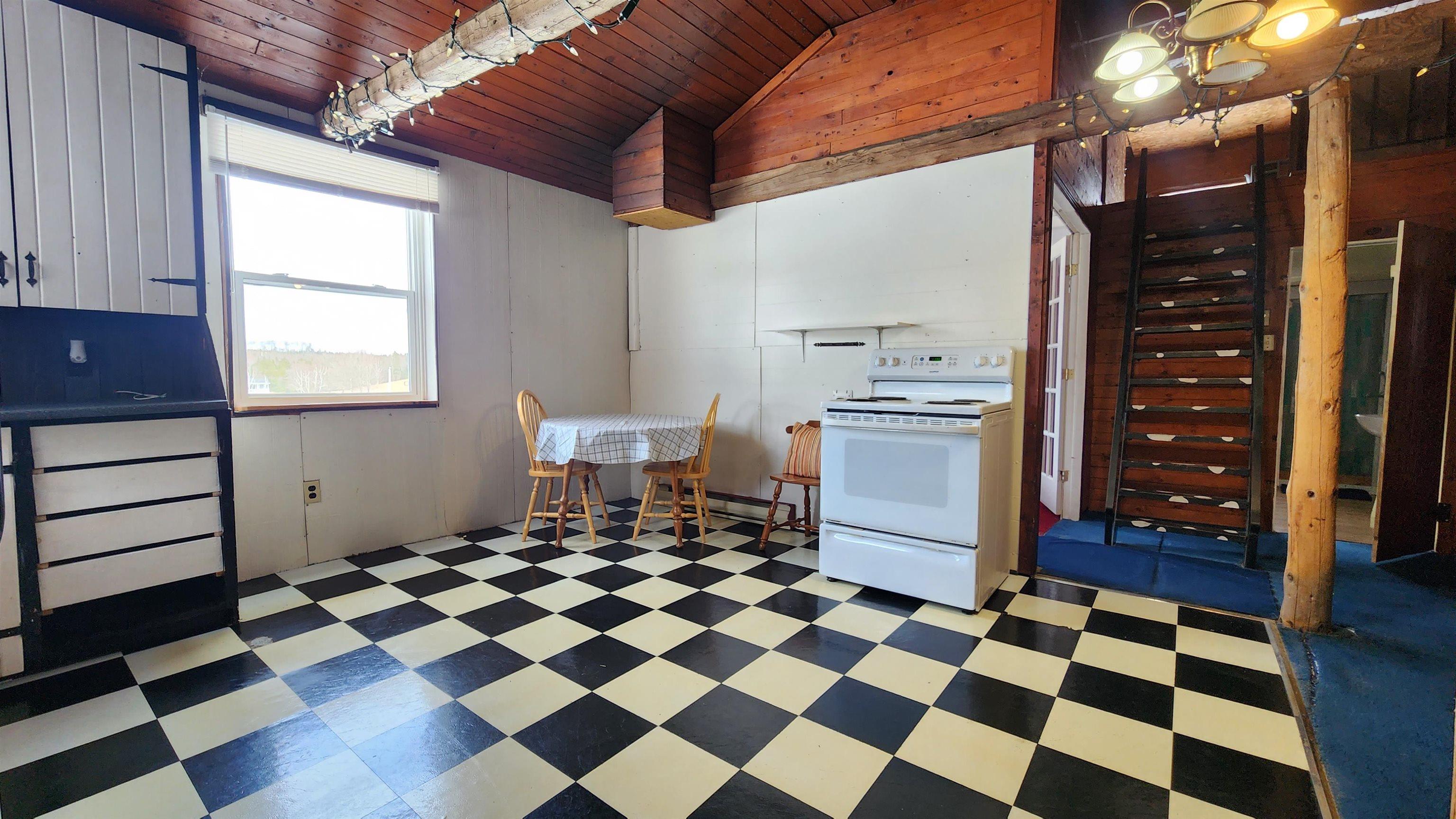 $200,000.00: 2490 Davidson Street, Forest Hill