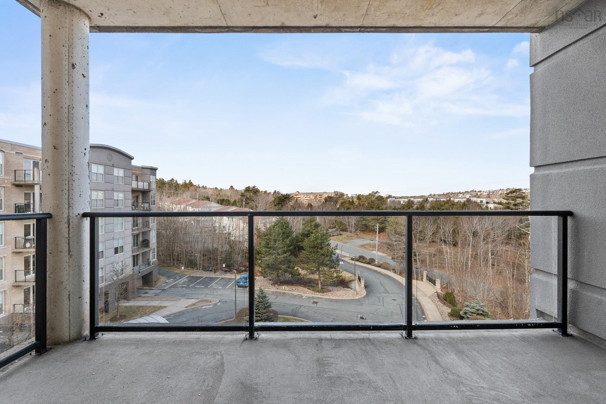 $599,900.00: 407 36 Southgate Drive, Bedford