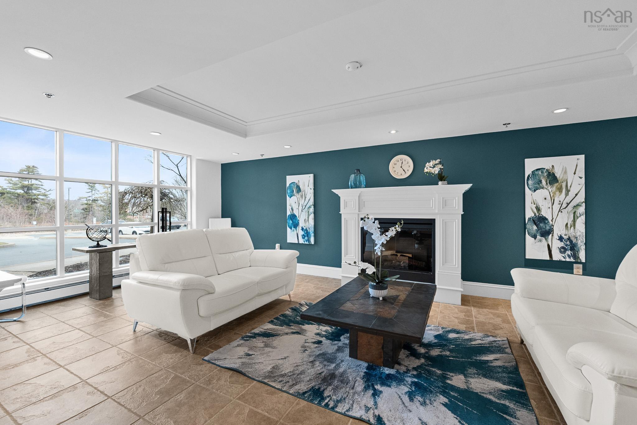 $599,900.00: 407 36 Southgate Drive, Bedford