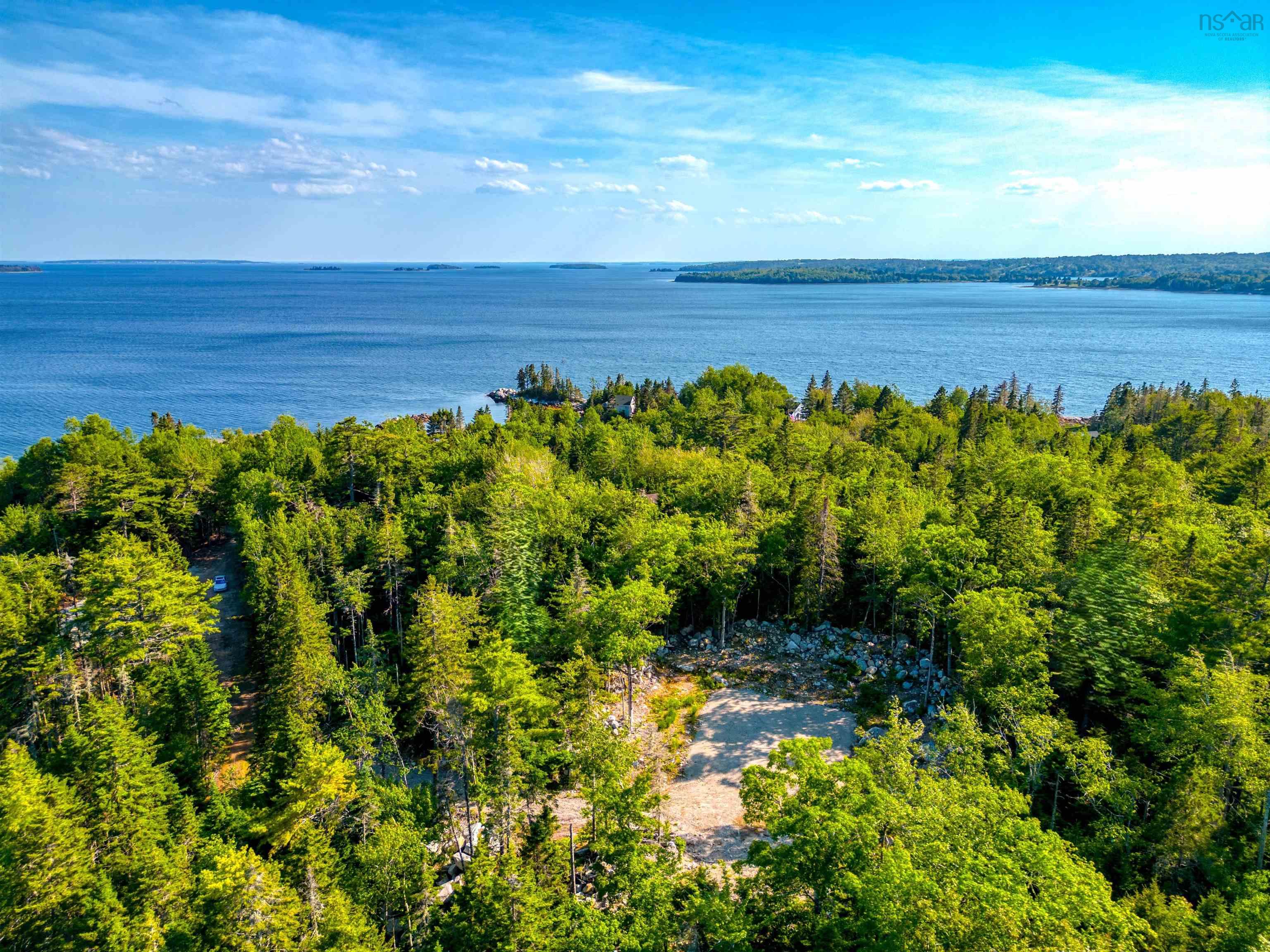 $84,900.00: Lot 27 Otter Point Extension, East Chester