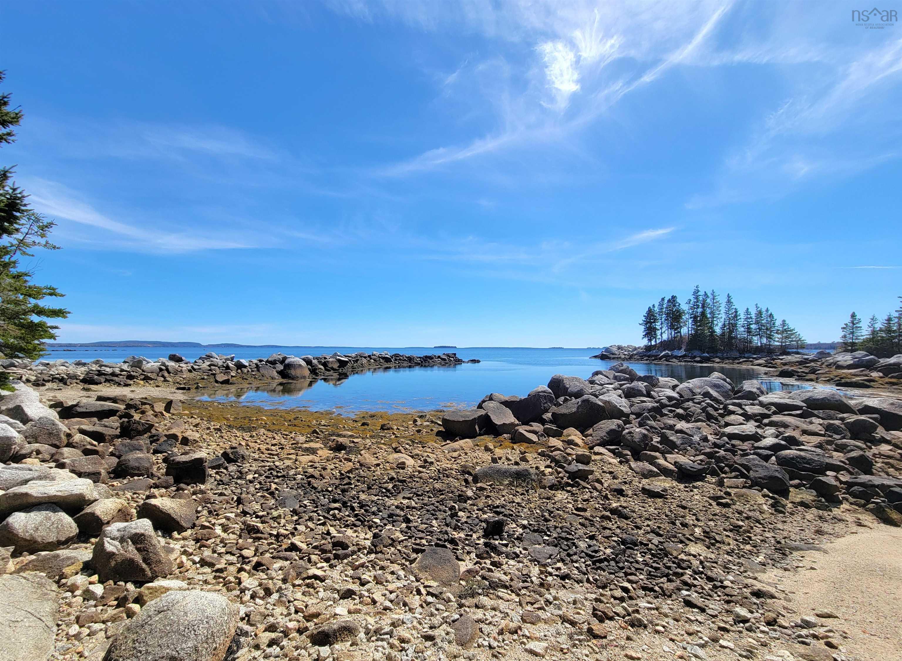 $84,900.00: Lot 27 Otter Point Extension, East Chester