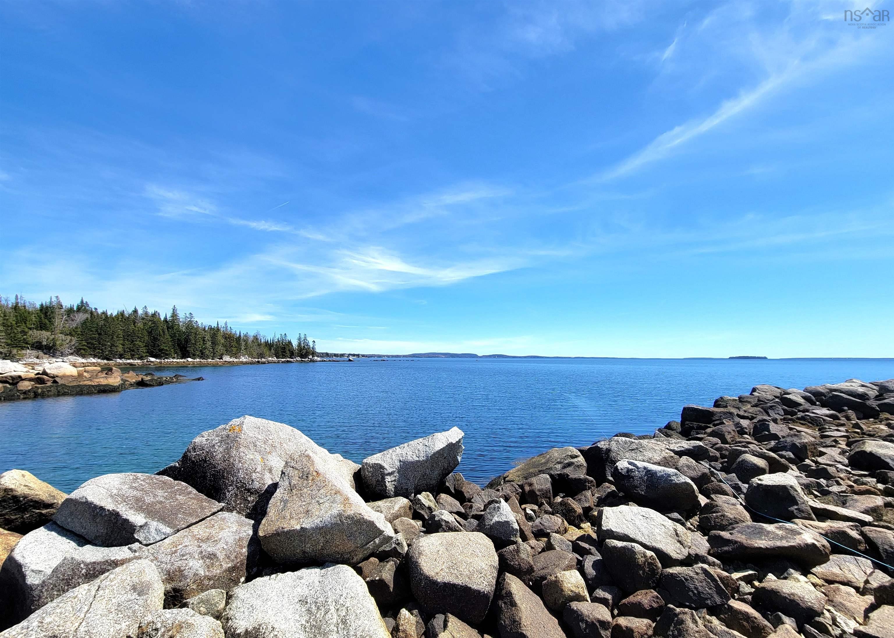 $84,900.00: Lot 27 Otter Point Extension, East Chester