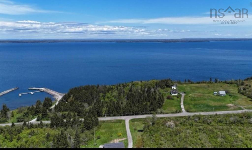 $32,500.00: 344 Highway, Sand Point