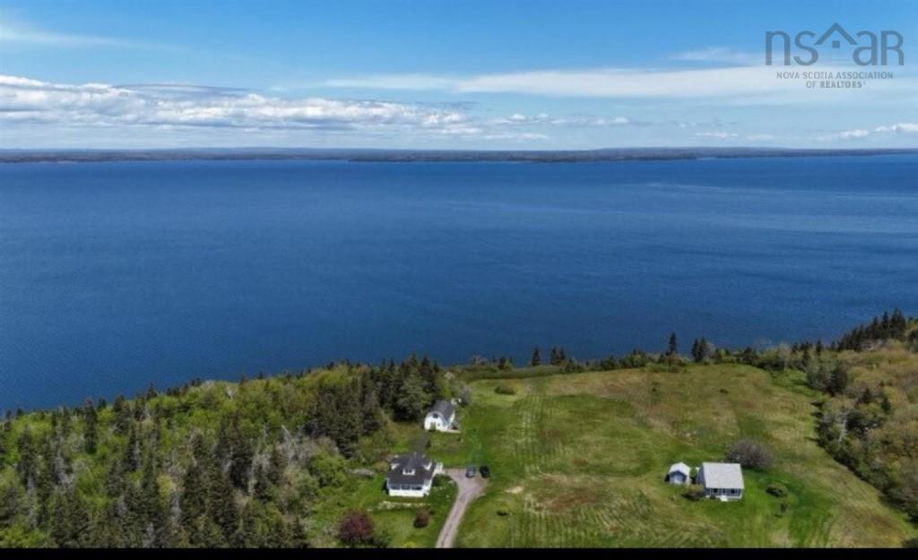$32,500.00: 344 Highway, Sand Point
